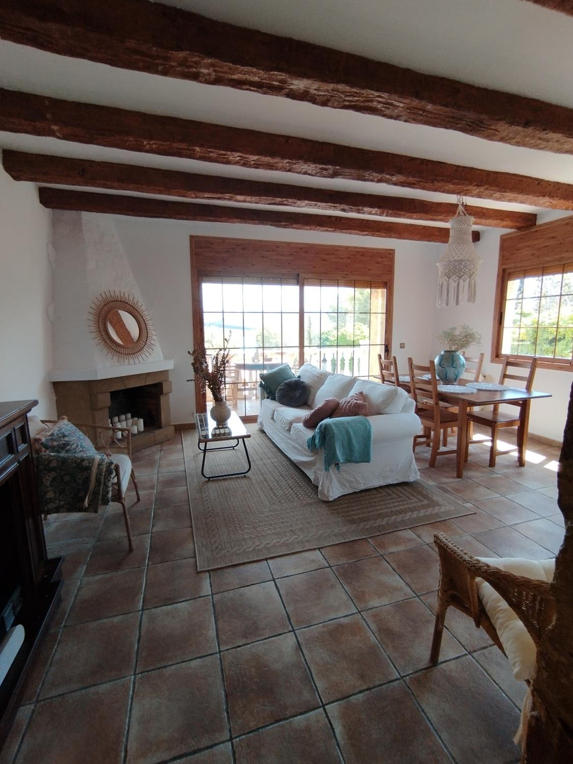 Casa de tres habitaciones