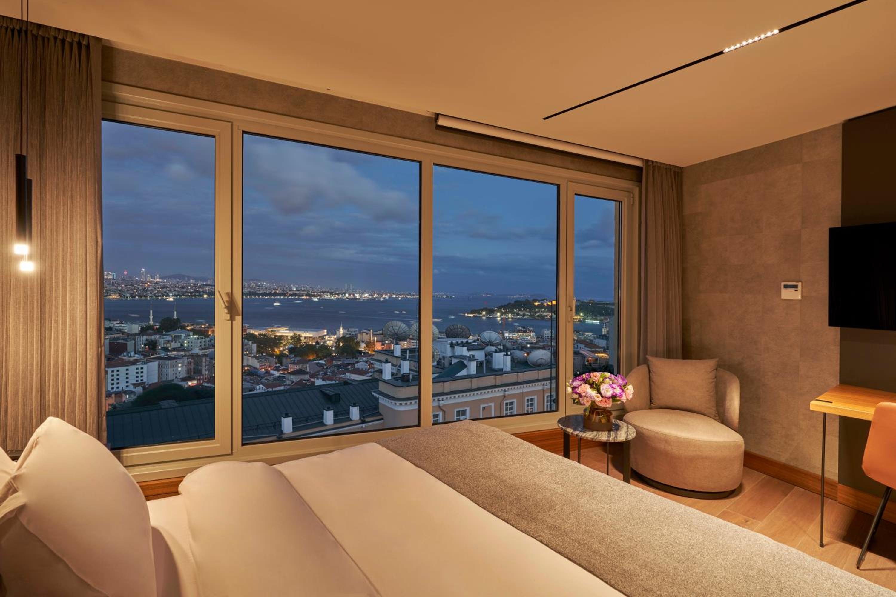 Asia Suite photo 3