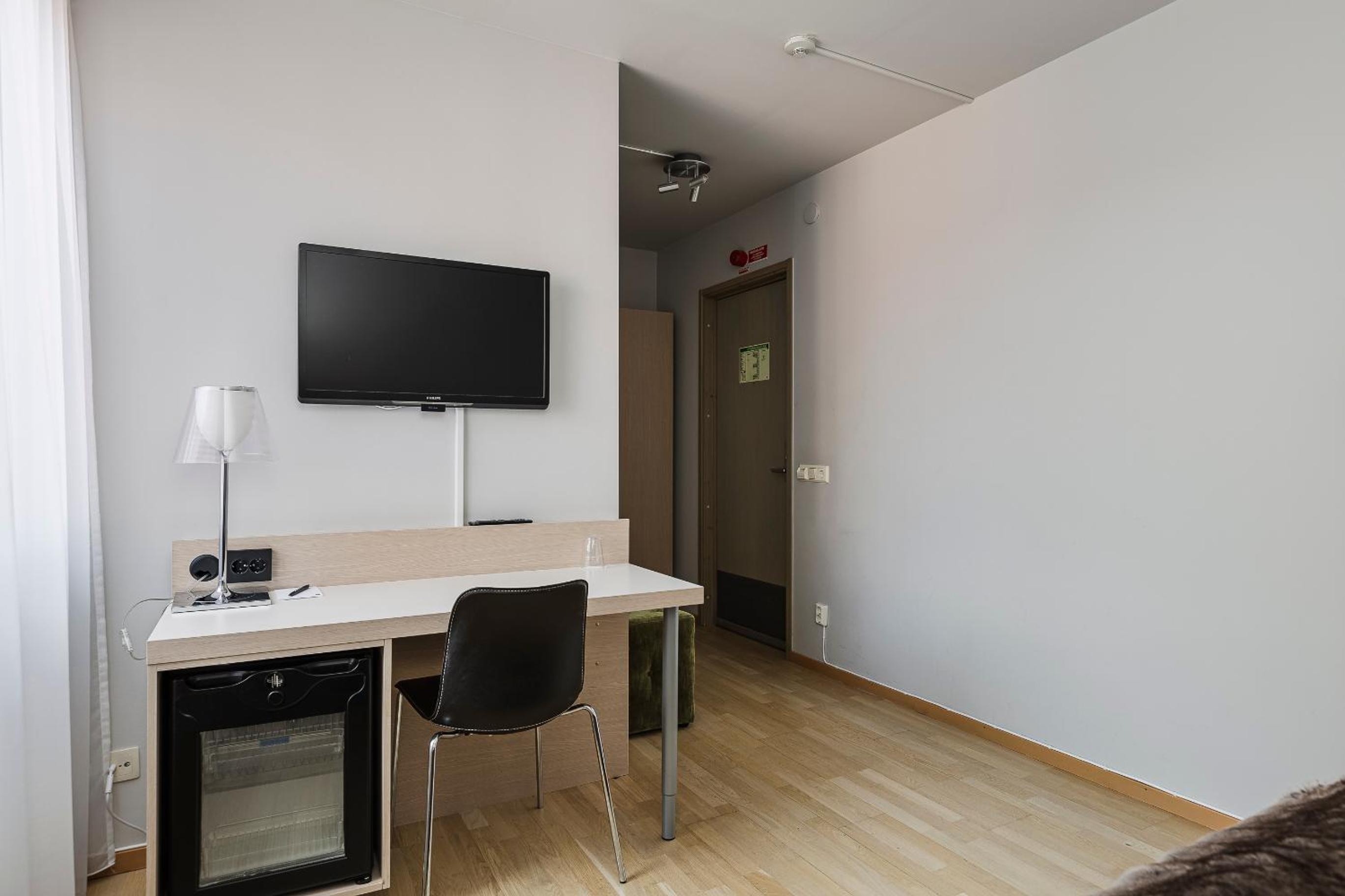 Standard Double or Twin Room - Photo 2