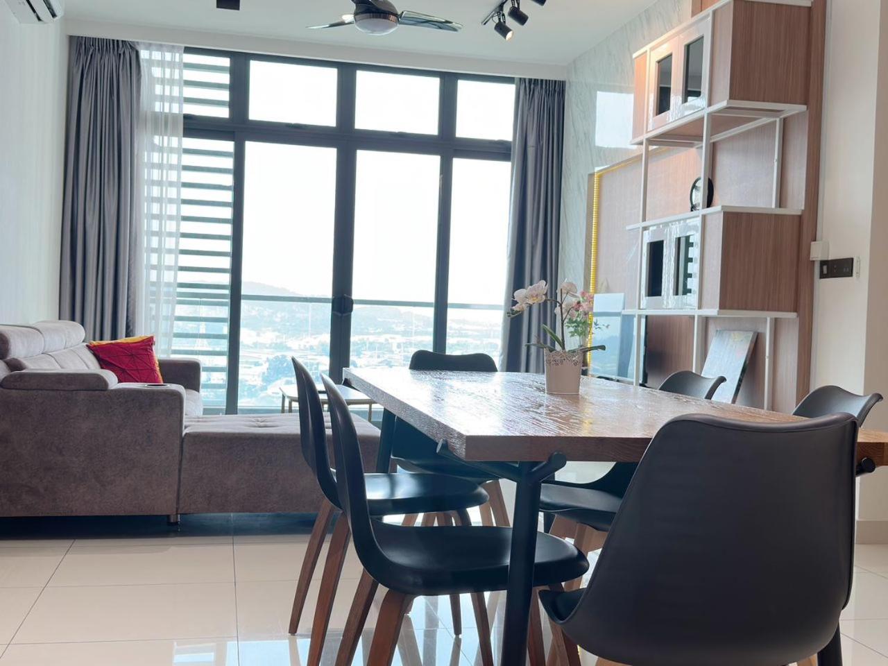 Apartment with Terrace photo 2