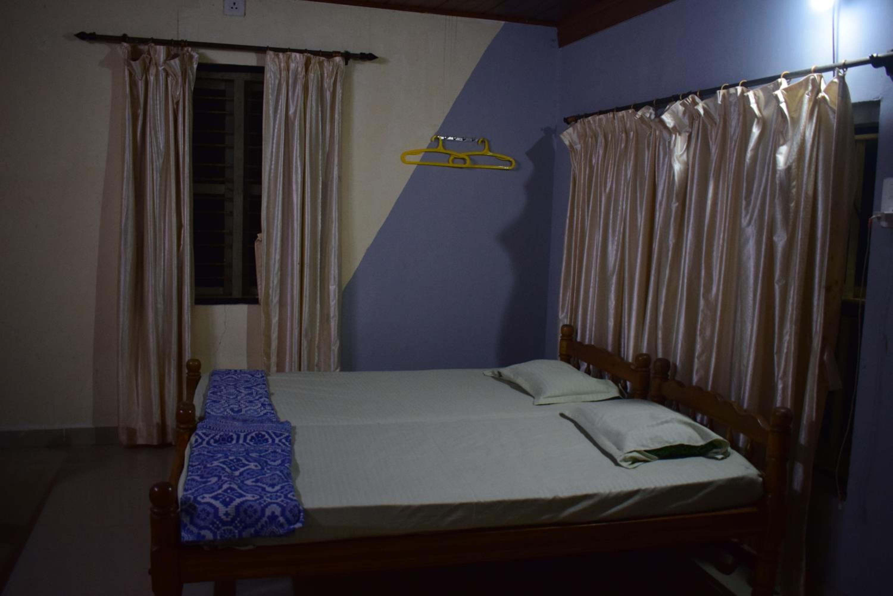 Two-Bedroom House photo 3