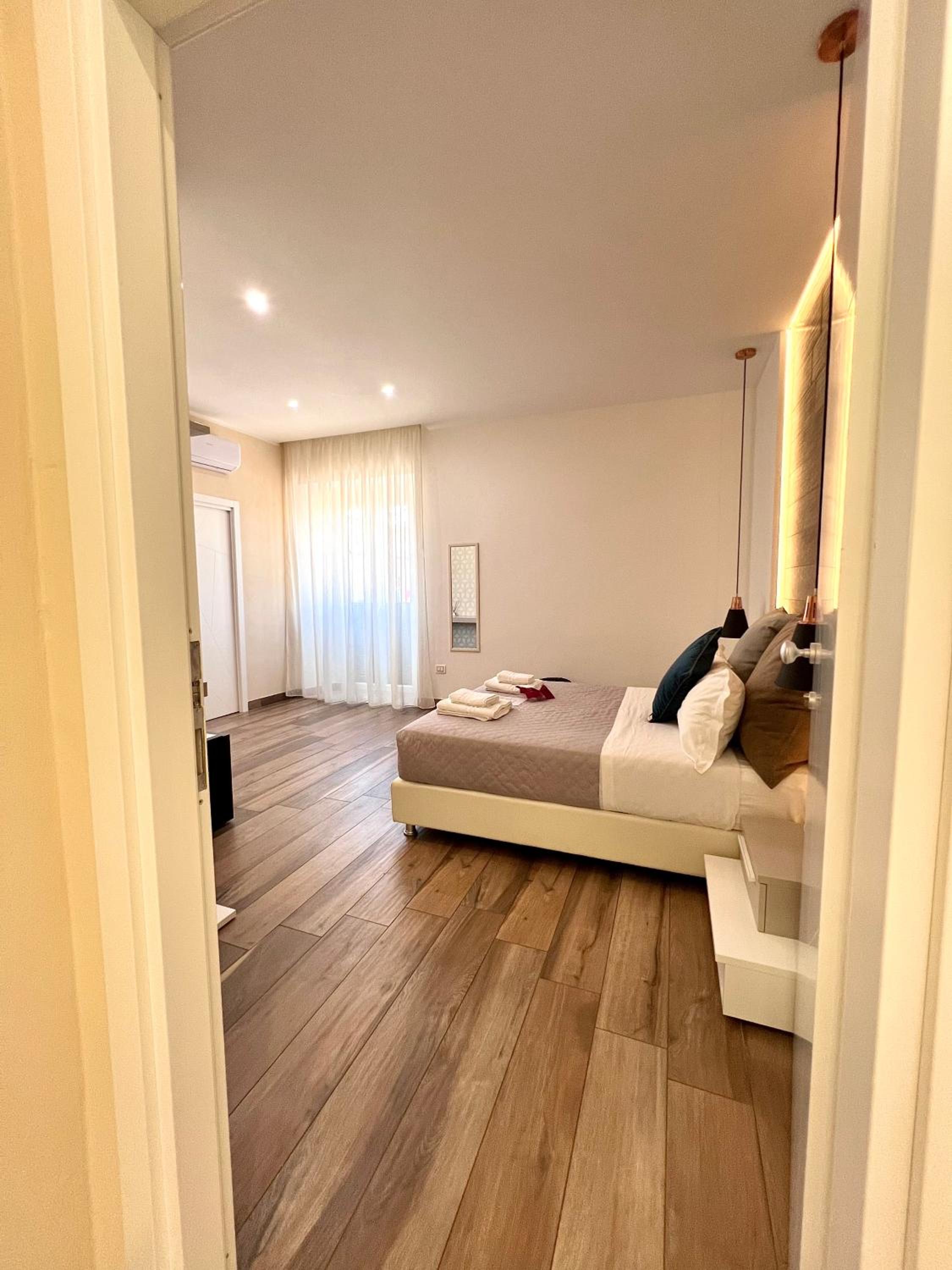 Deluxe Double Room with Balcony
