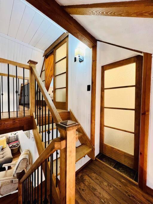 Three-Bedroom Chalet photo 2