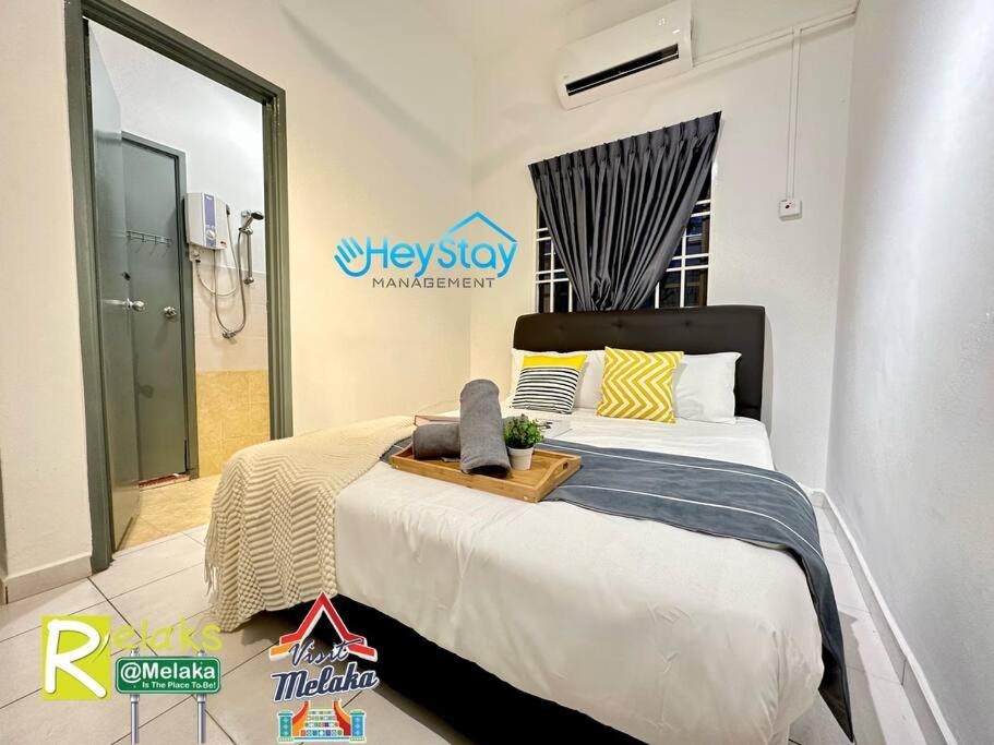 Four-Bedroom House - Photo 121