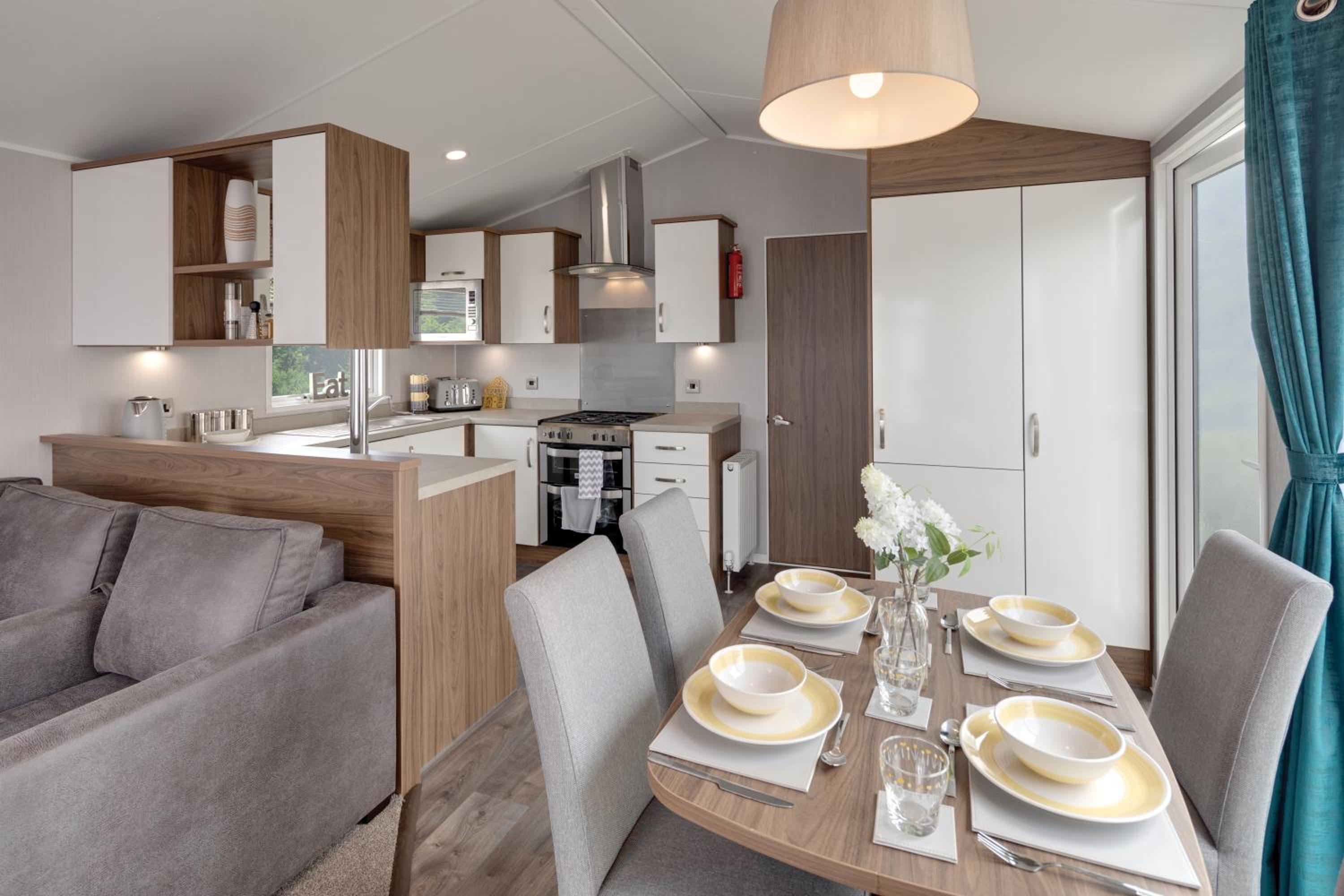 Three Bedroom Caravan photo 2