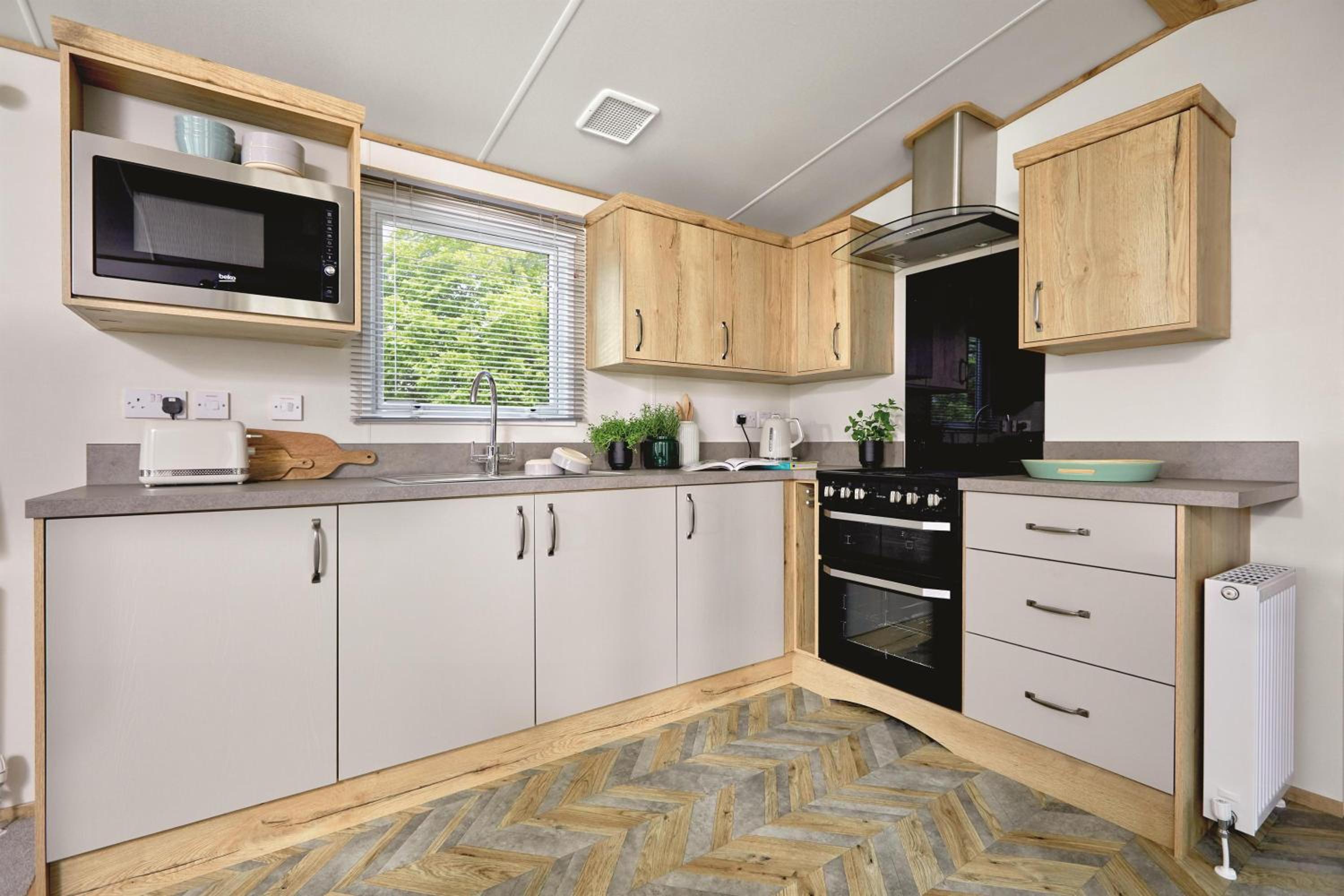 Three Bedroom Caravan photo 3