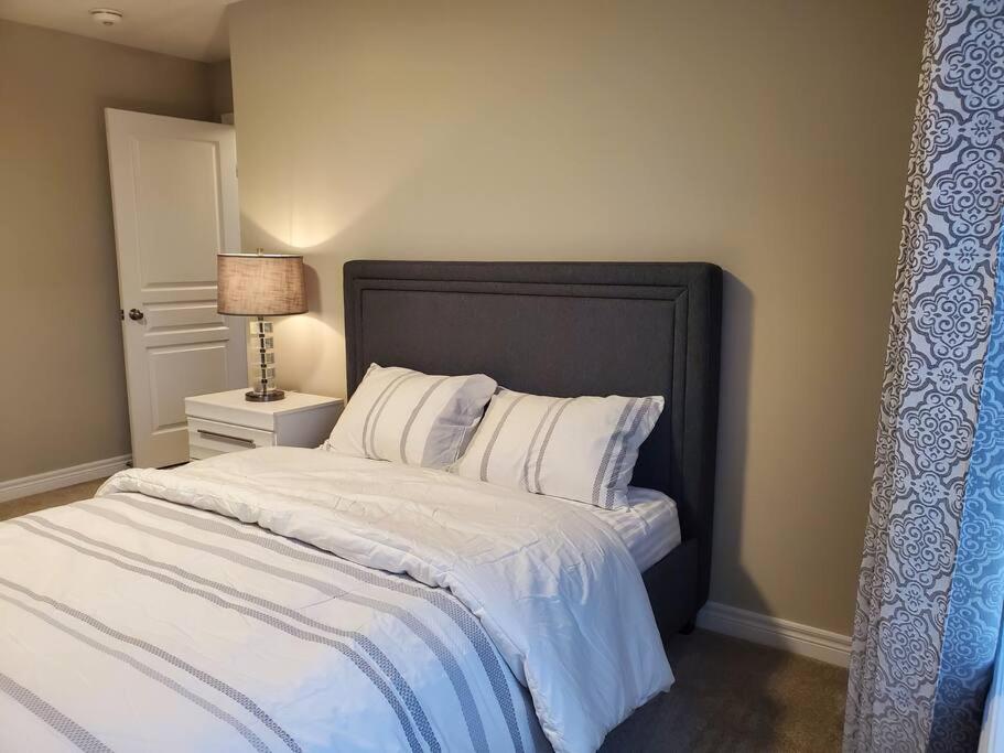 Four-Bedroom House photo 2