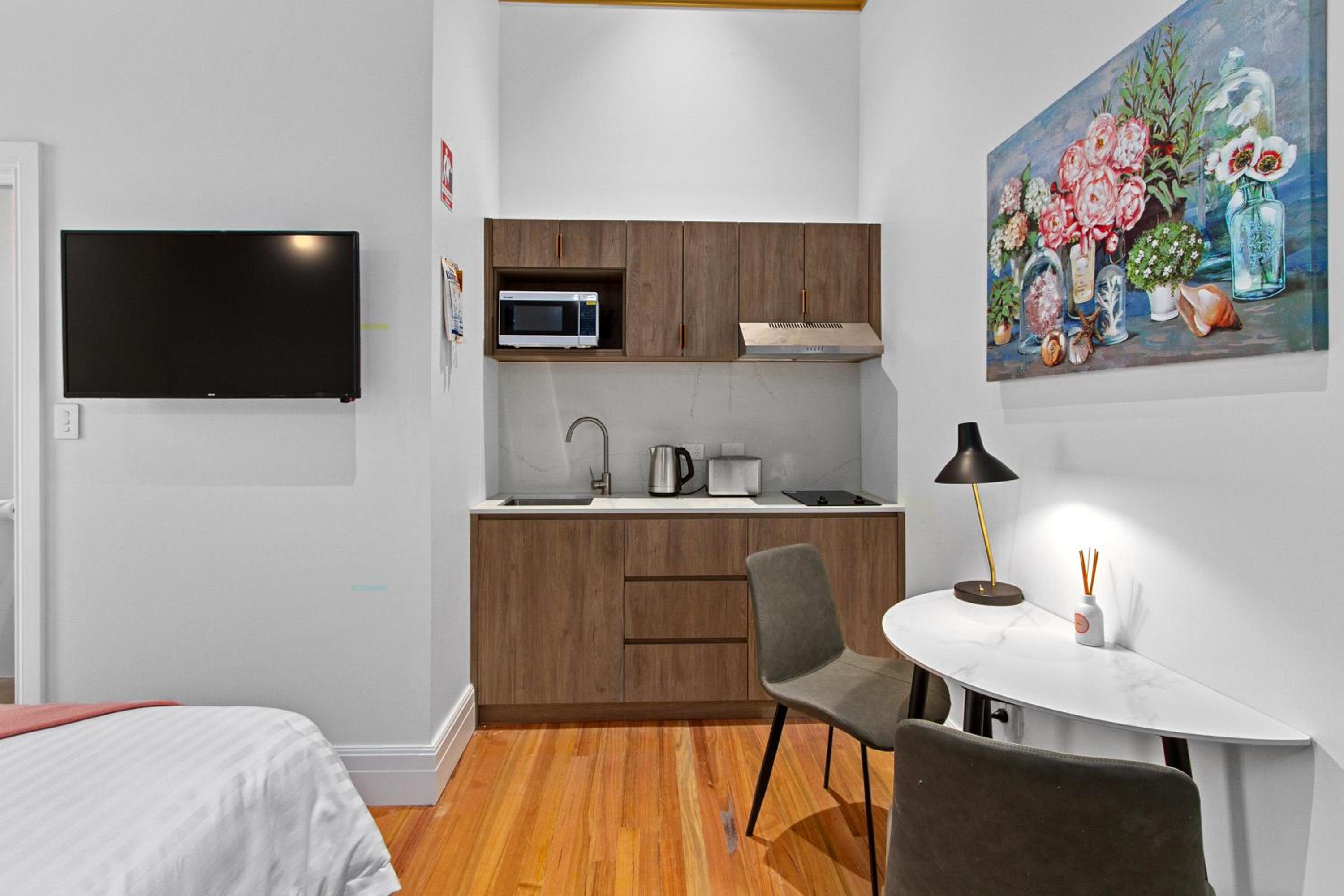 One-Bedroom Suite photo 1