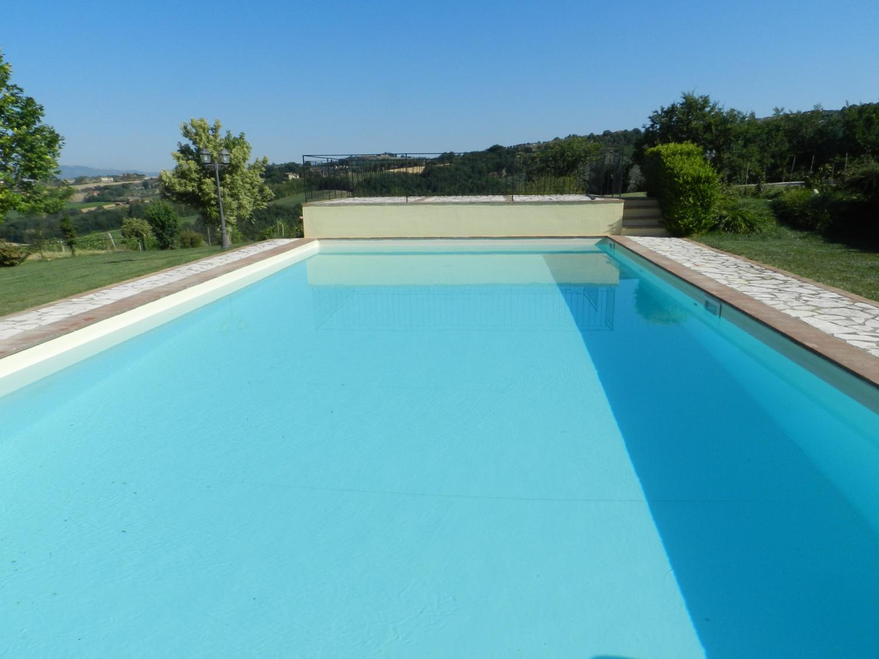 Villa photo 2