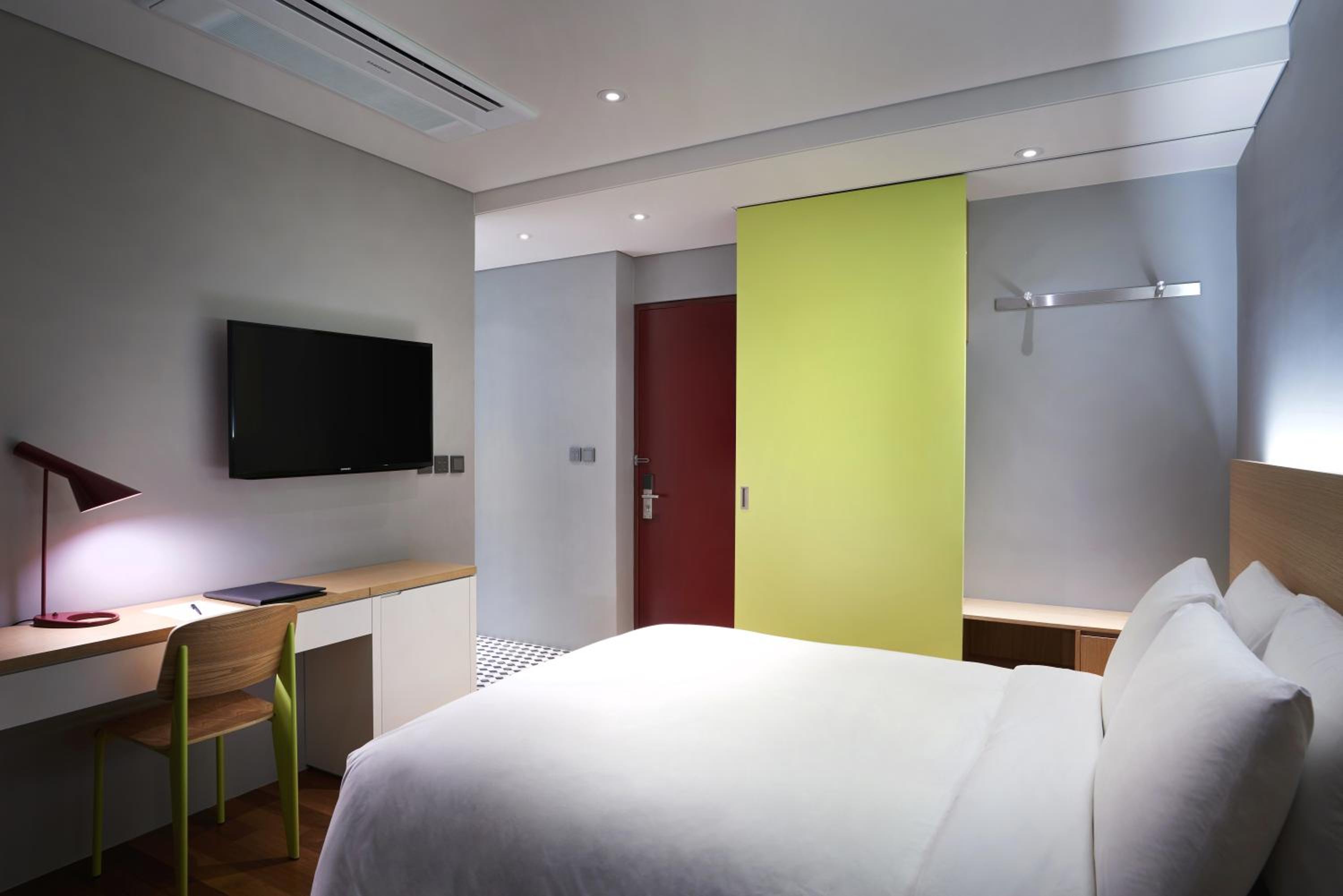 Urban Double Room  photo 2