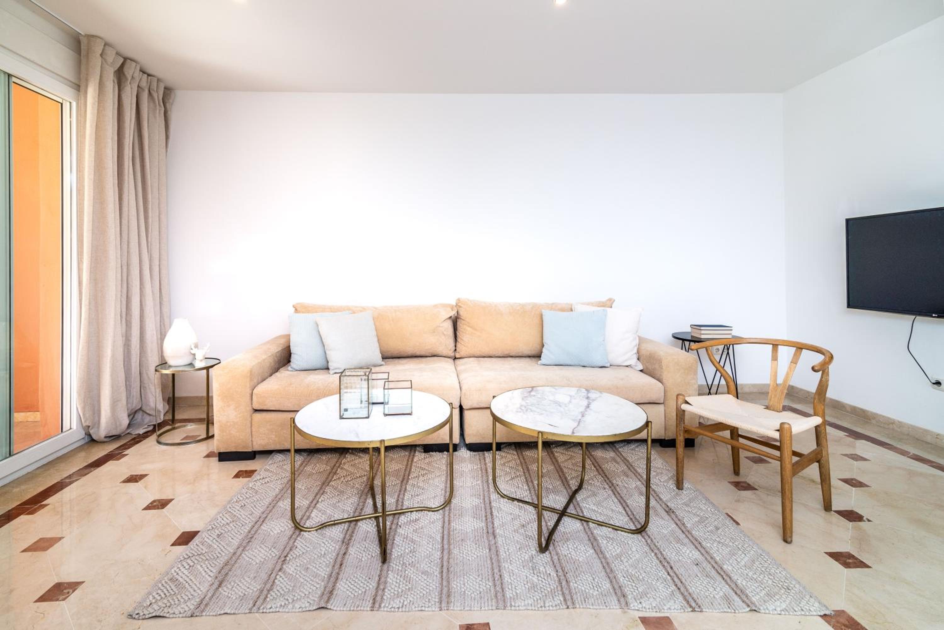Casa de cuatro habitaciones