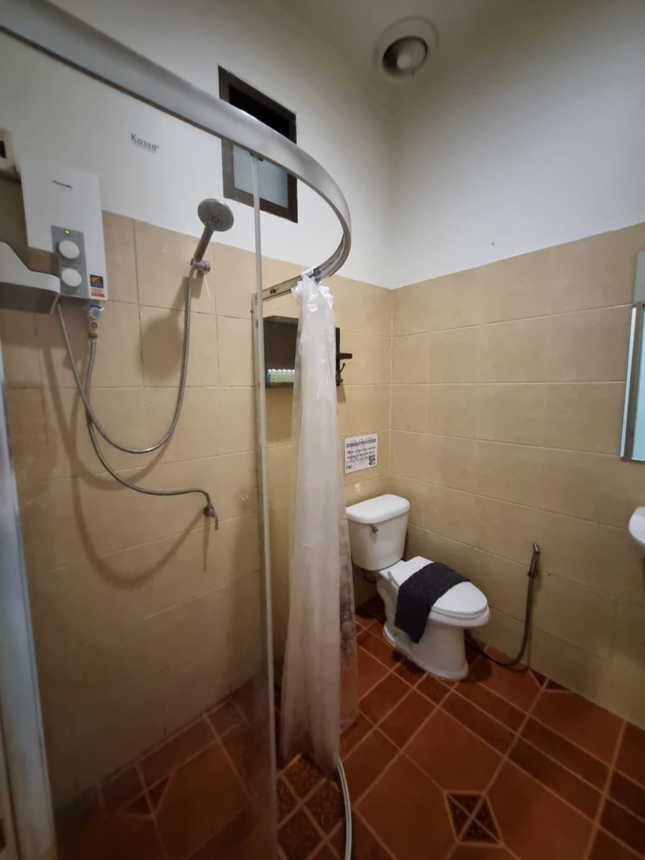 Two-Bedroom House - Photo 25
