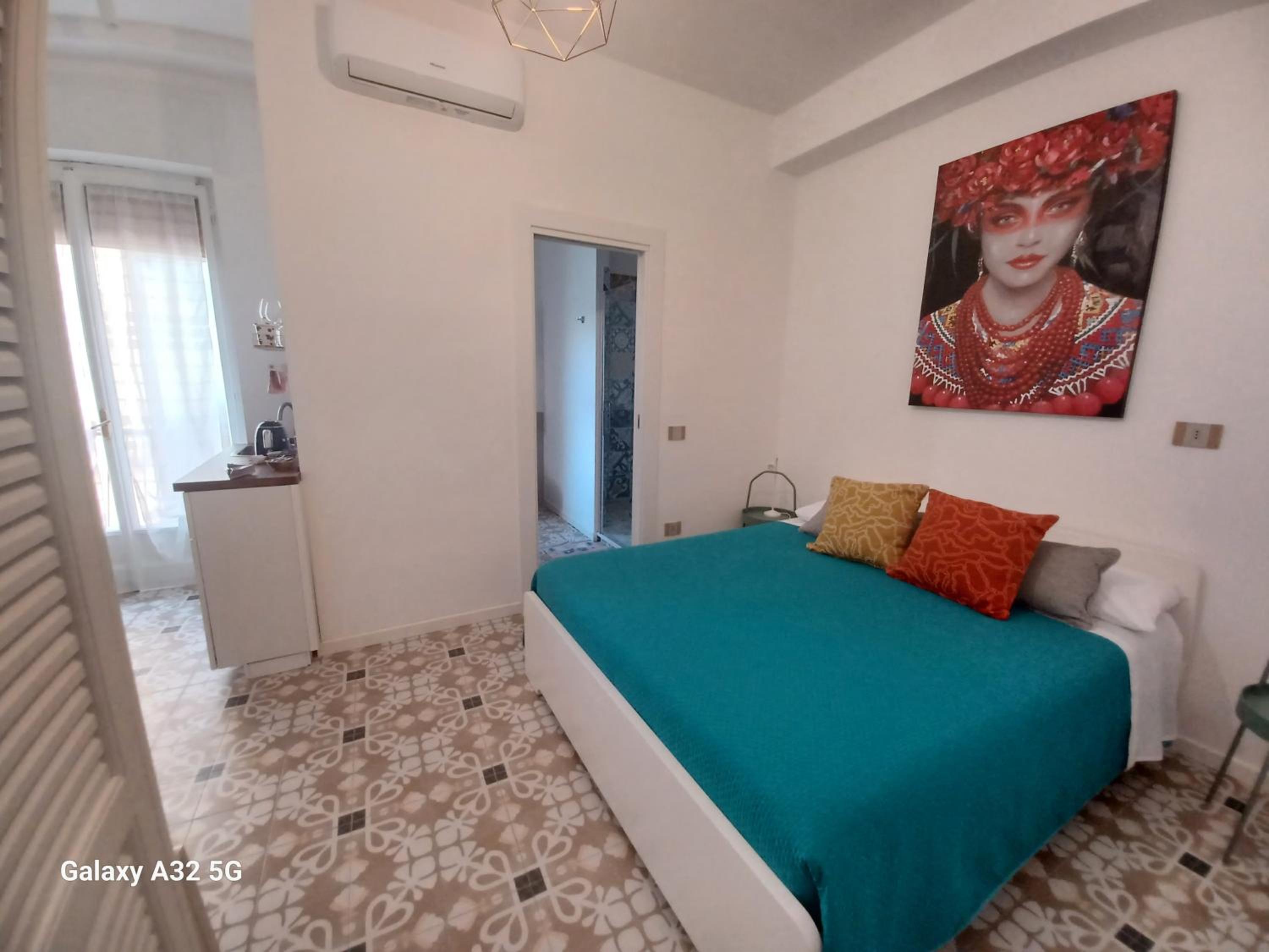 Classic Triple Room - Photo 28