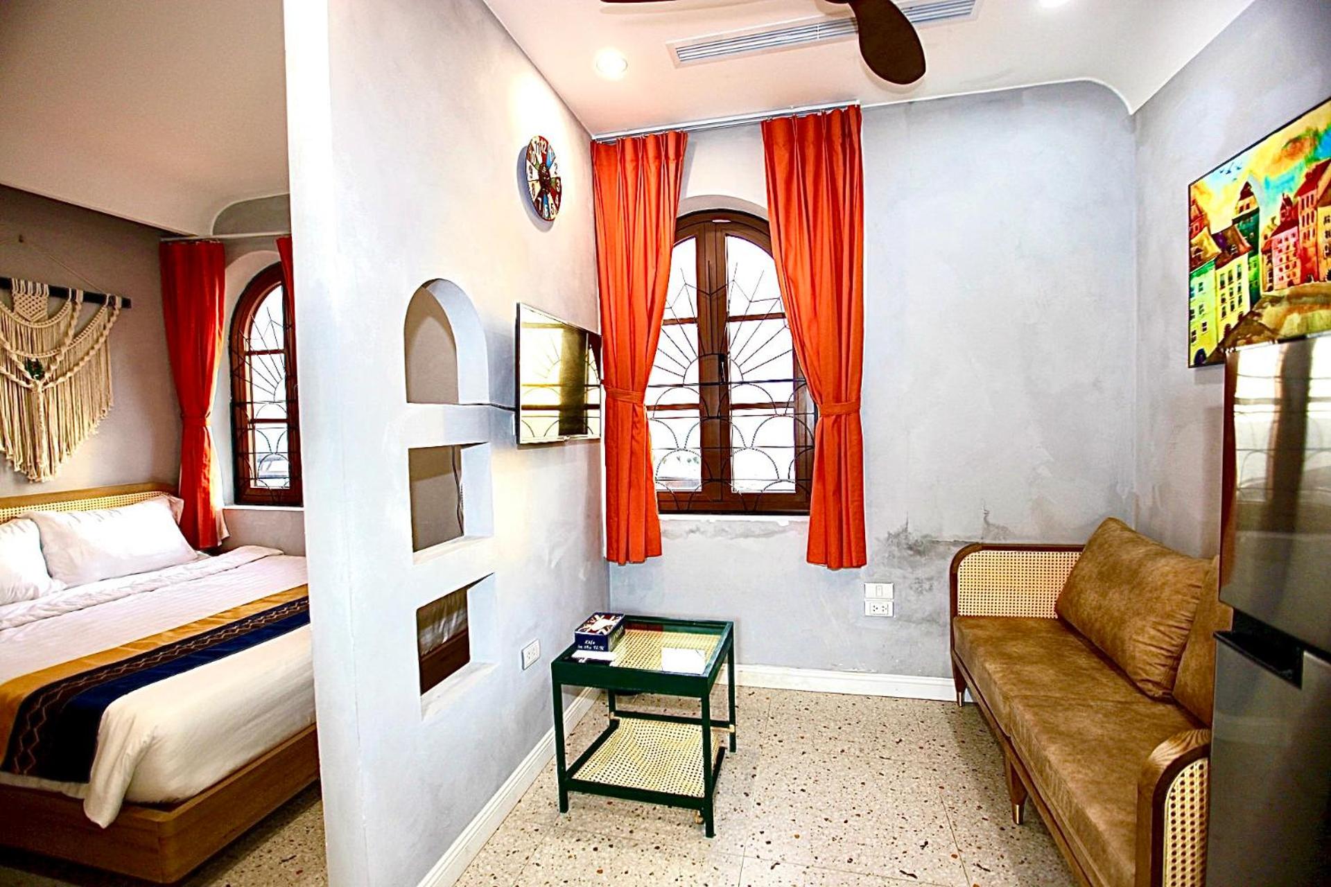 Family Room with Sea View - Photo 7