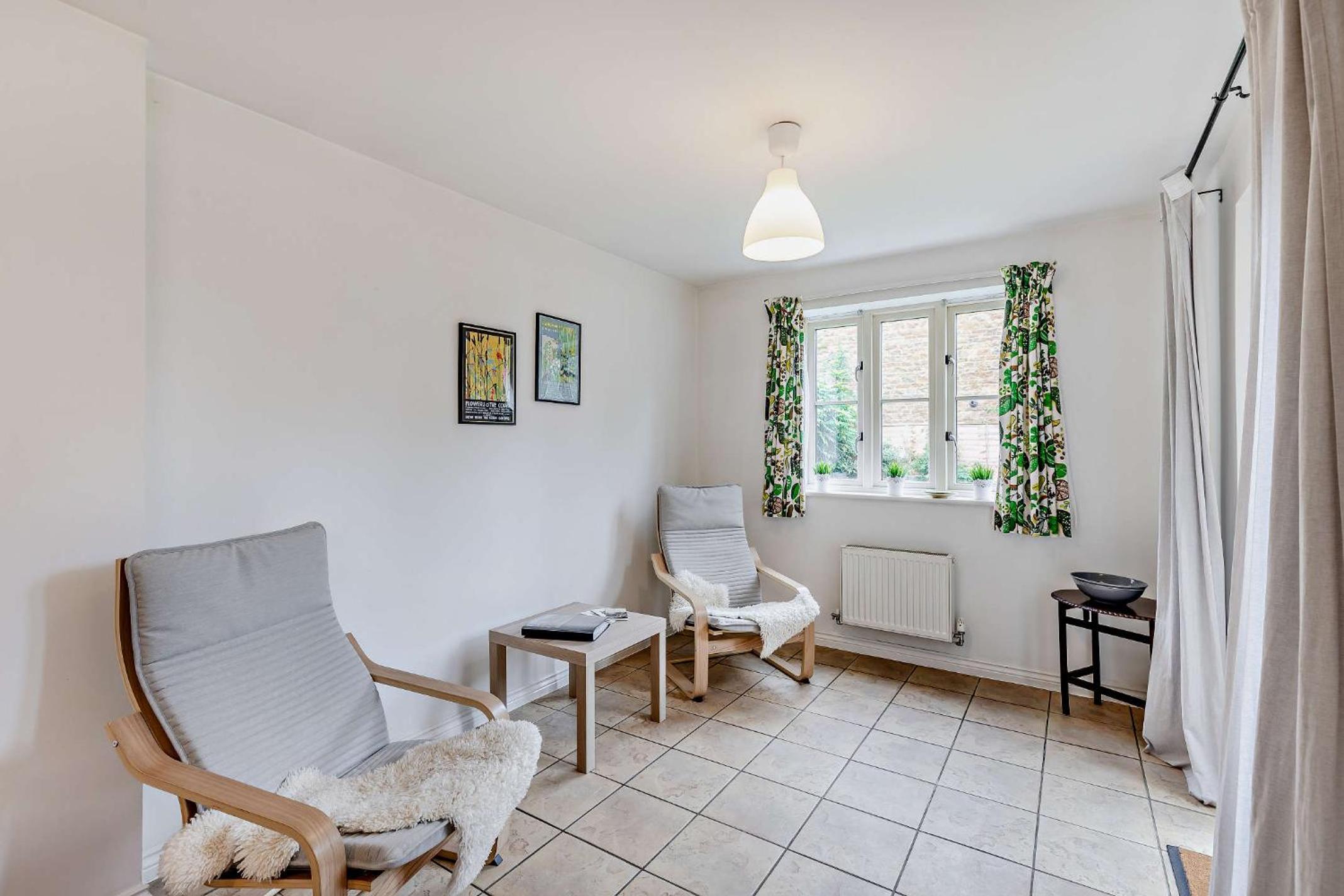 Four-Bedroom House photo 1