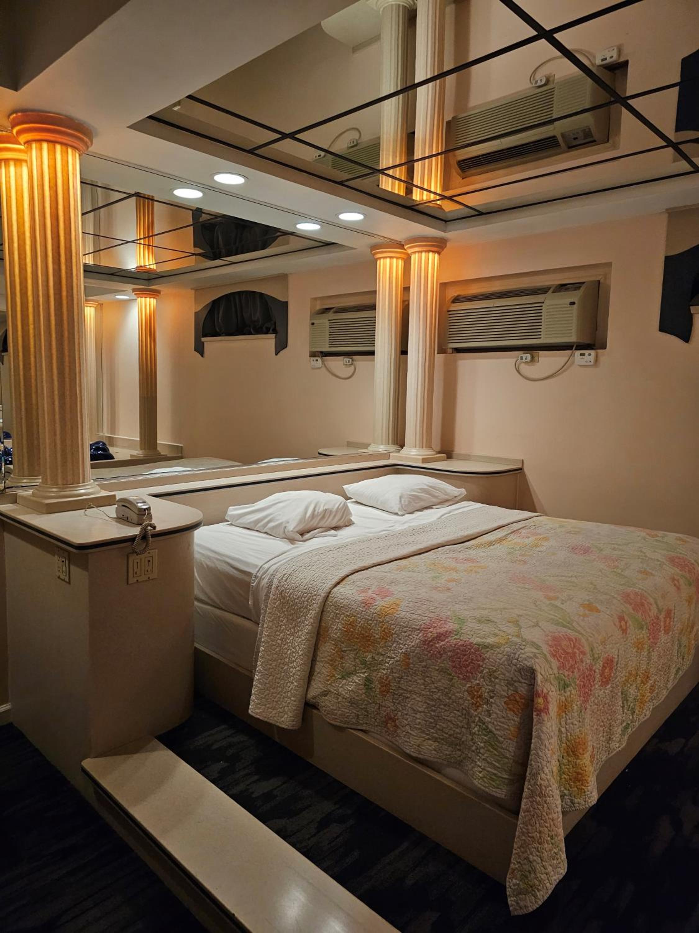 Standard Suite photo 2