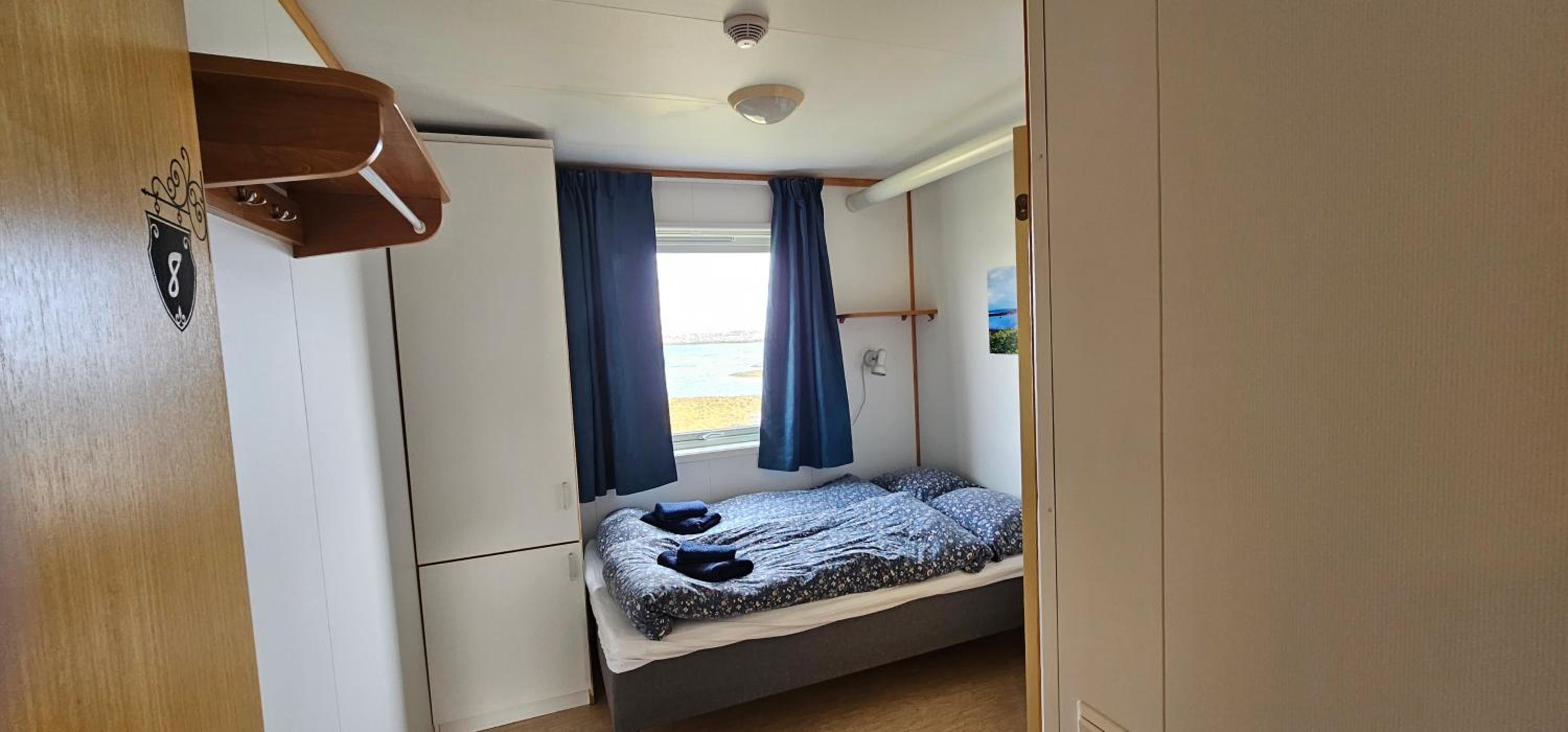 Small Twin Room photo 2