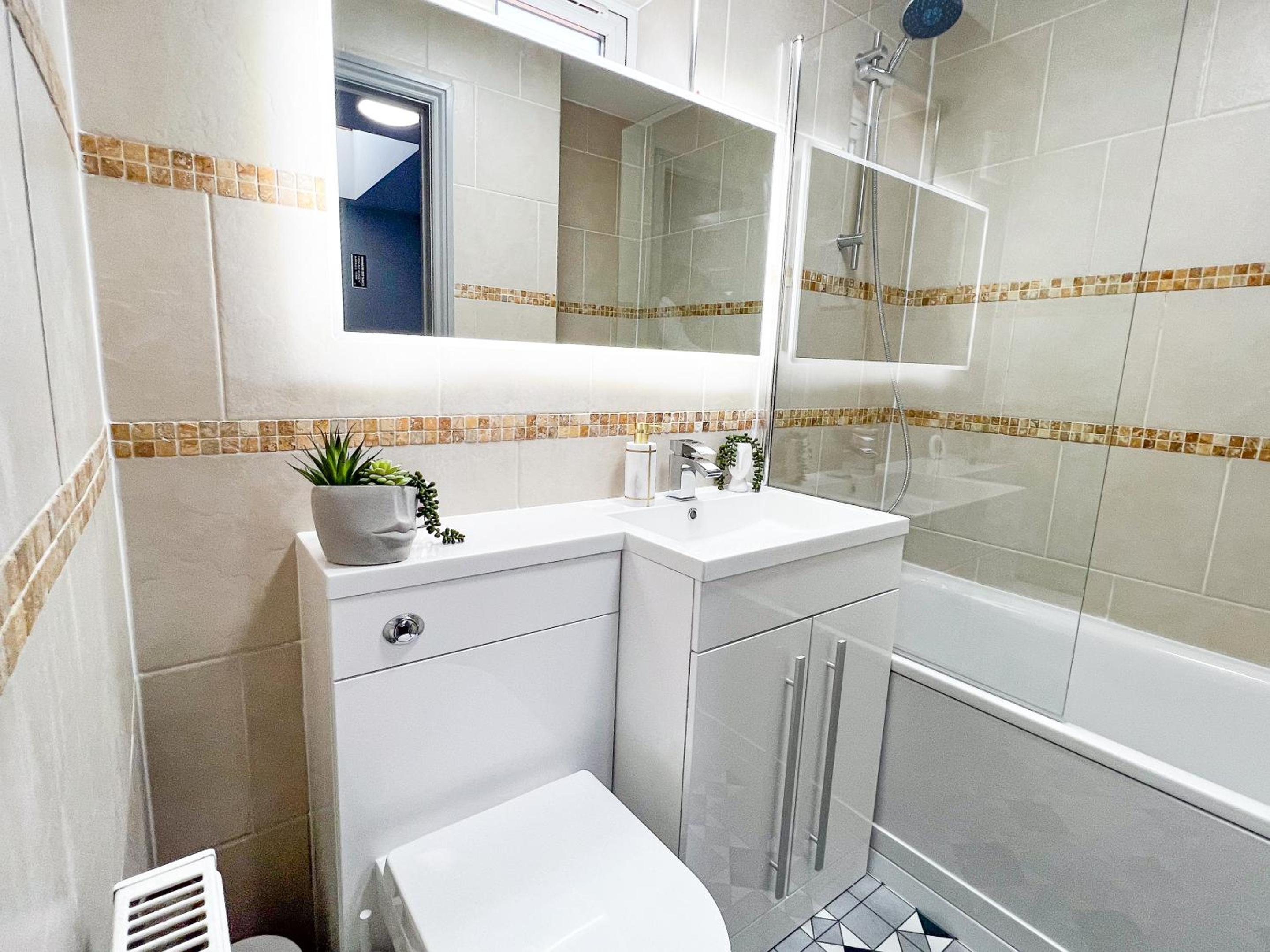 Economy Double Room - Photo 6