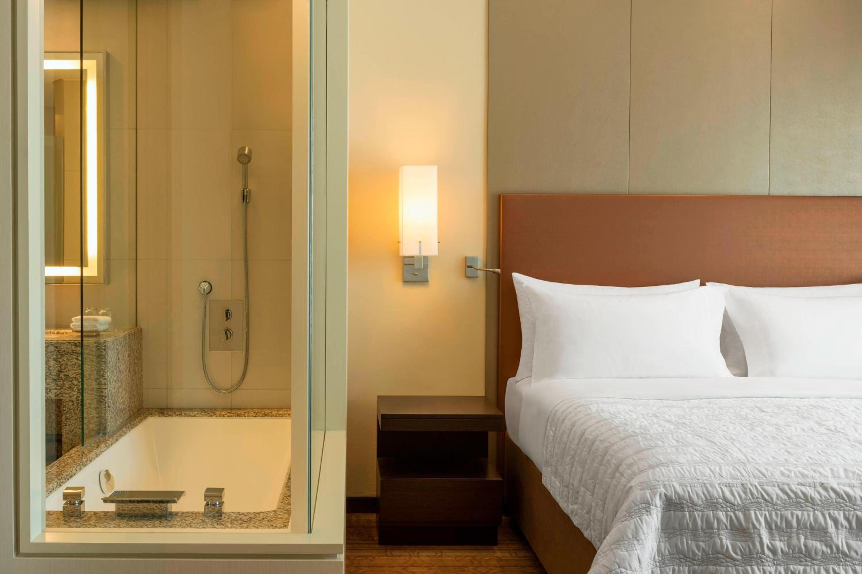 Superior Twin Room, Guest room, 2 Twin/Single Bed(s) - Photo 6