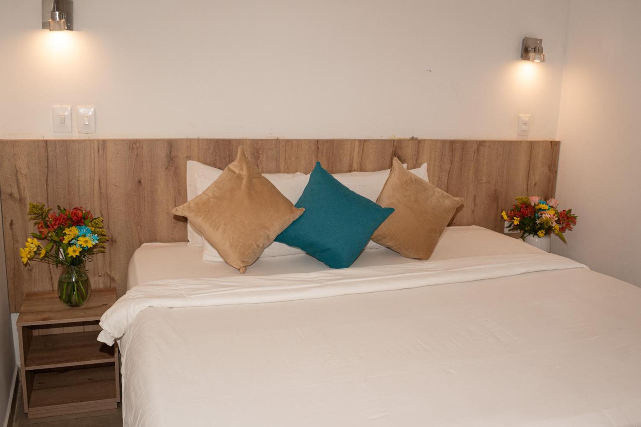 Standard Double Room - Photo 5