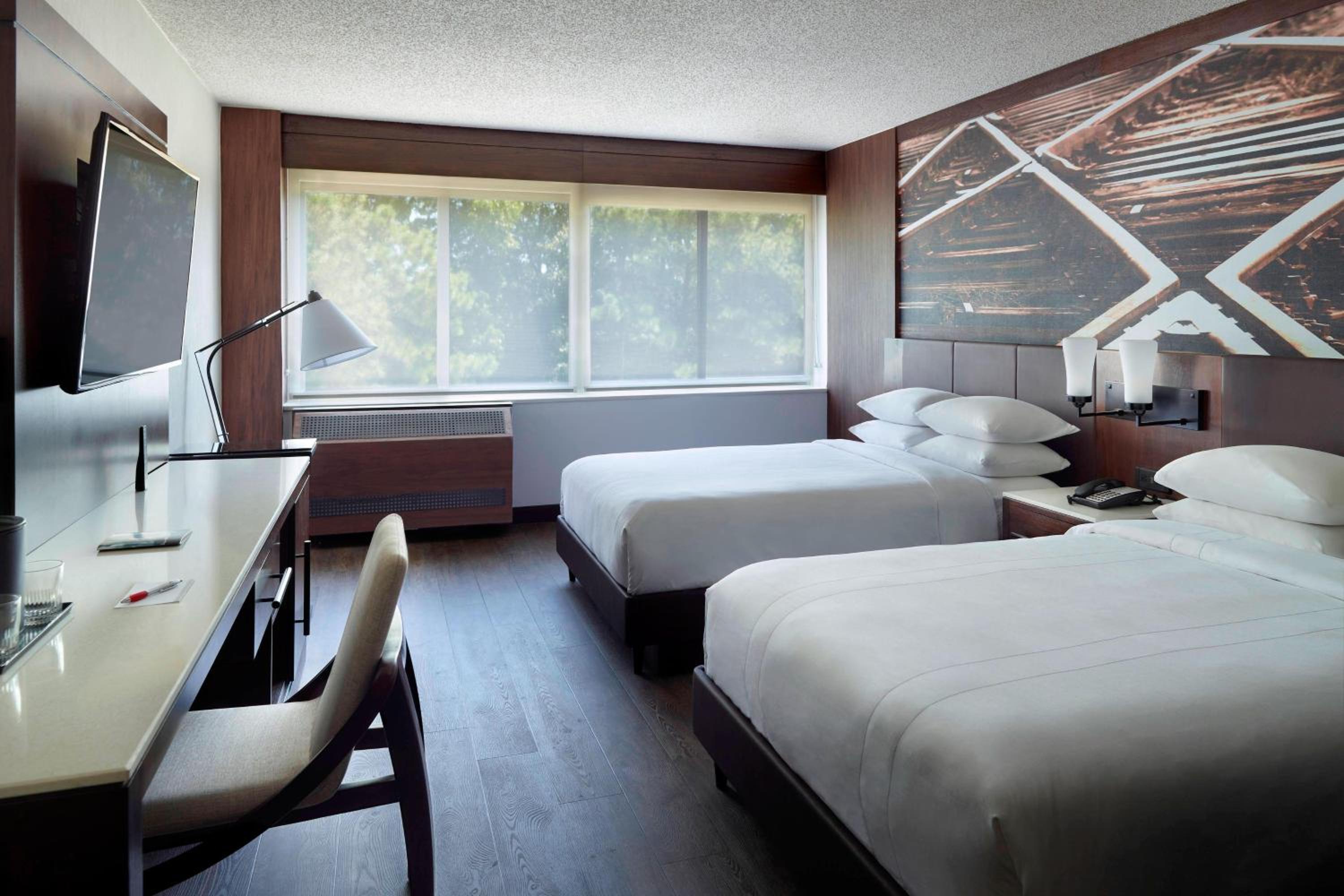 Double Room with Two Double Beds - Concierge Level - Photo 1