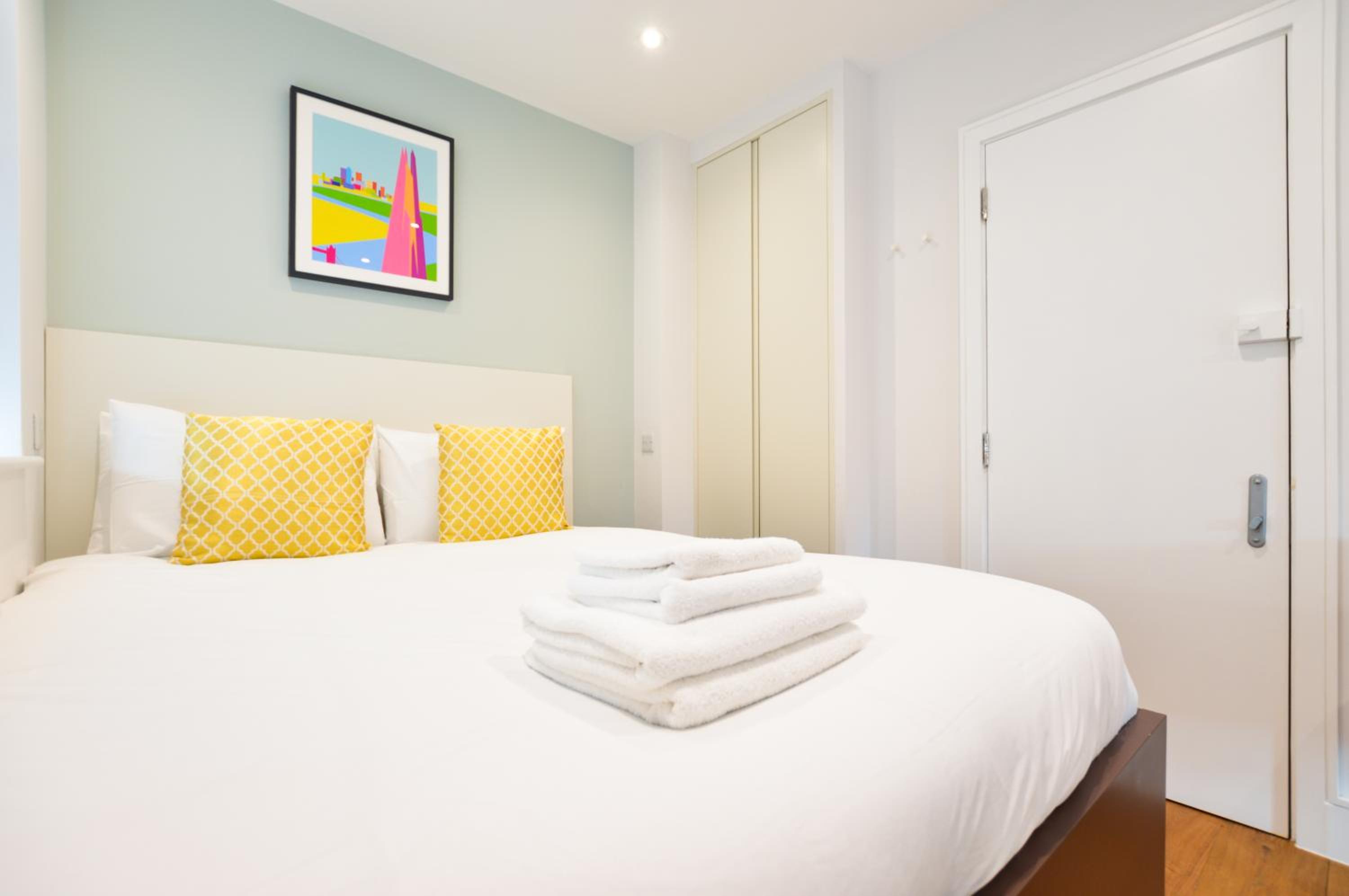 Small Studio Apartment photo 1