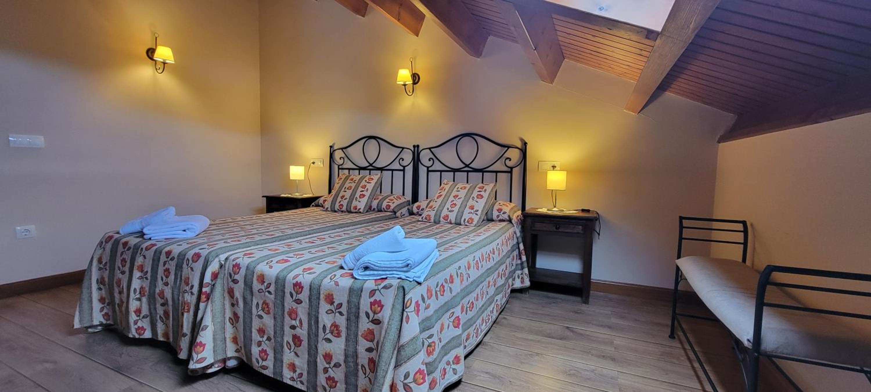 Two-Bedroom Apartment - Photo 15