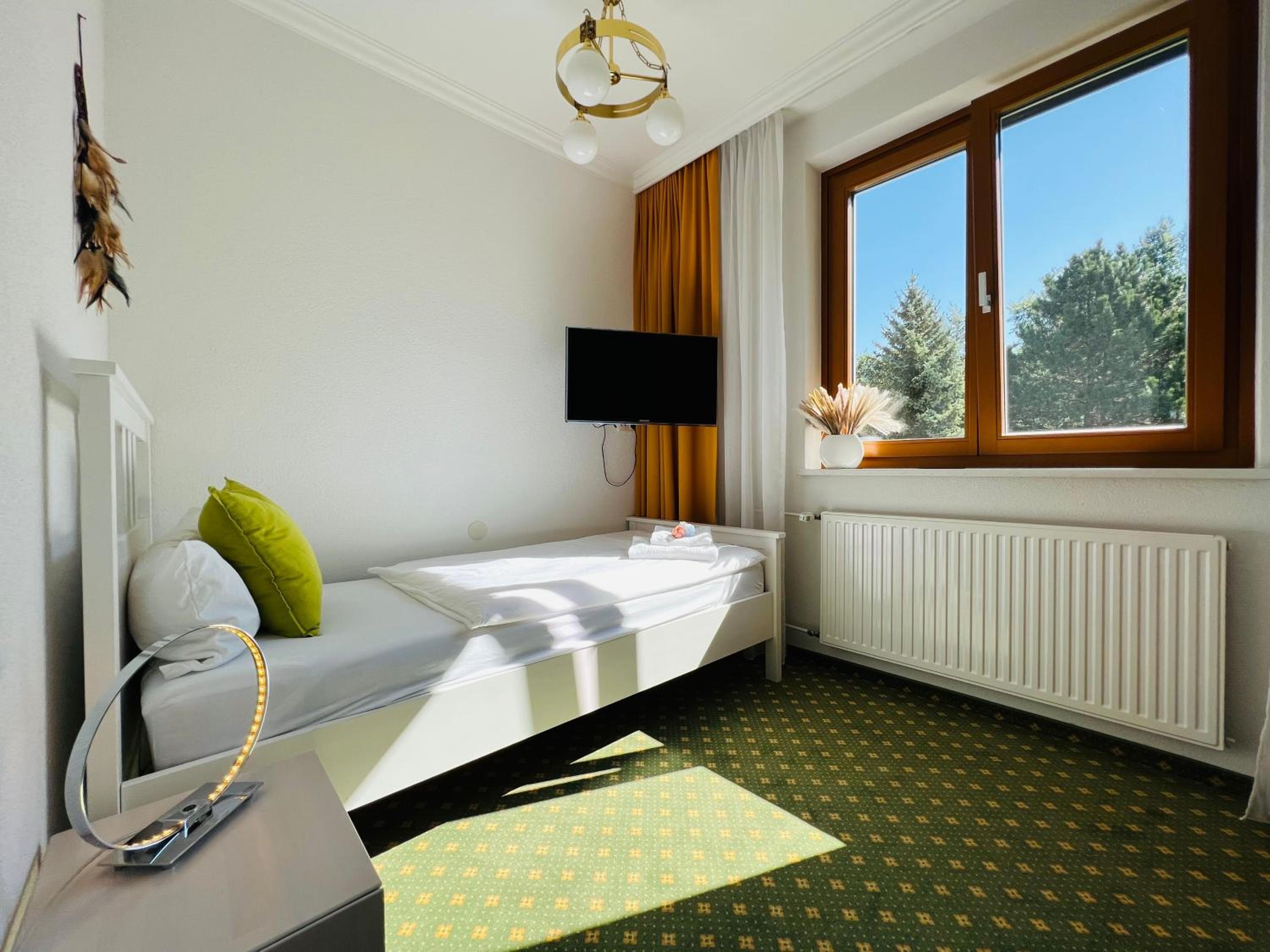 Single Room photo 3
