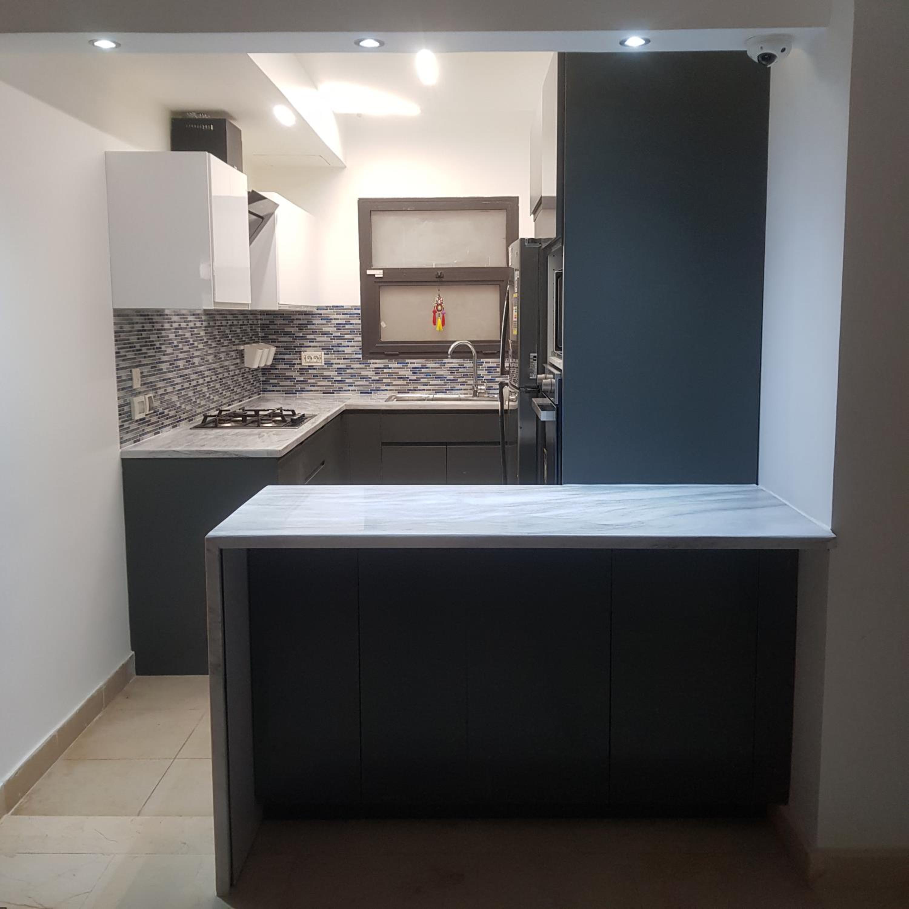 Three-Bedroom Apartment photo 2