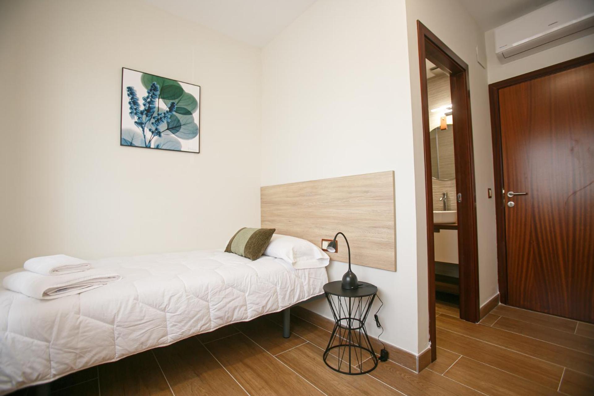Habitación individual con baño privado