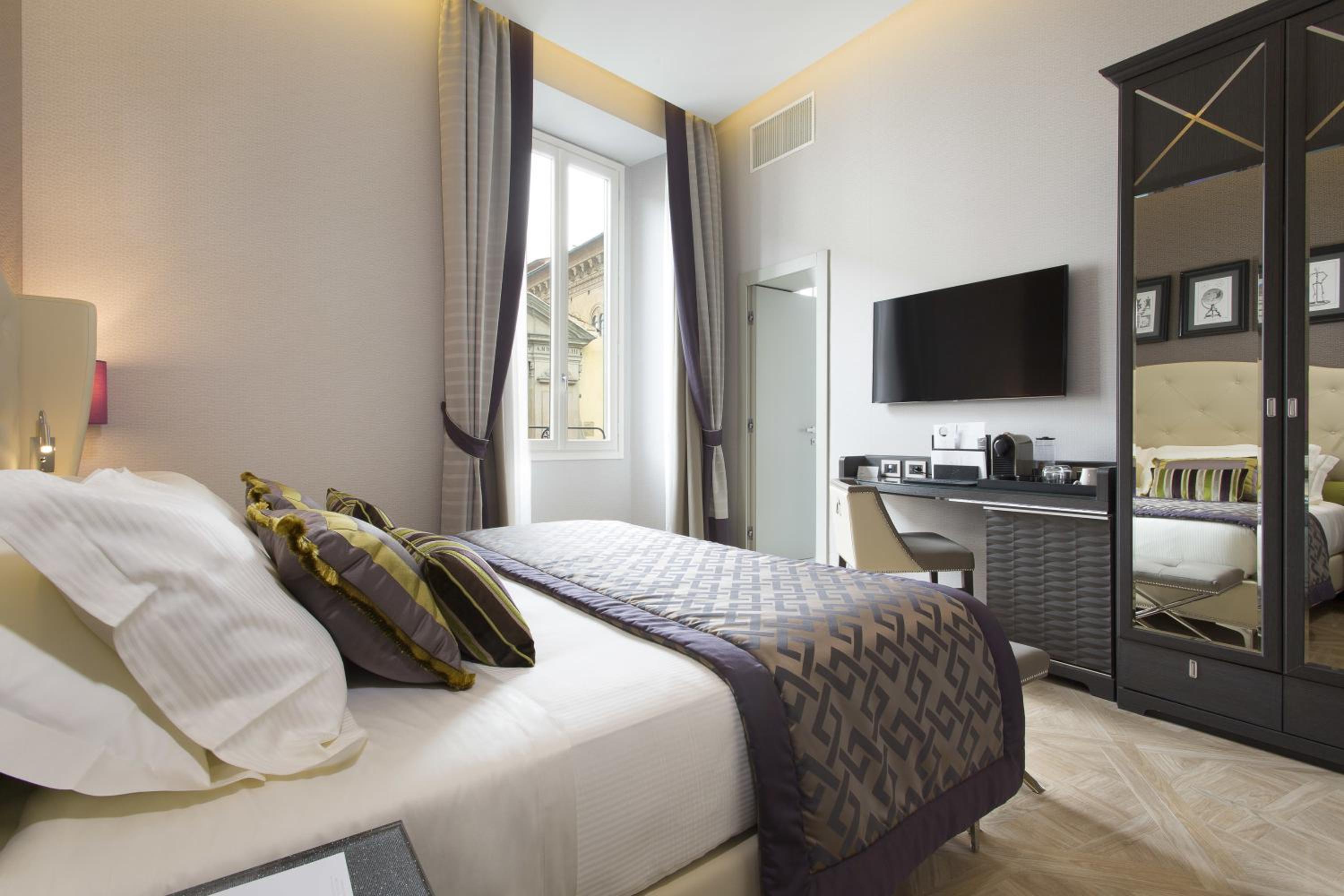 Deluxe Double Room - Photo 2