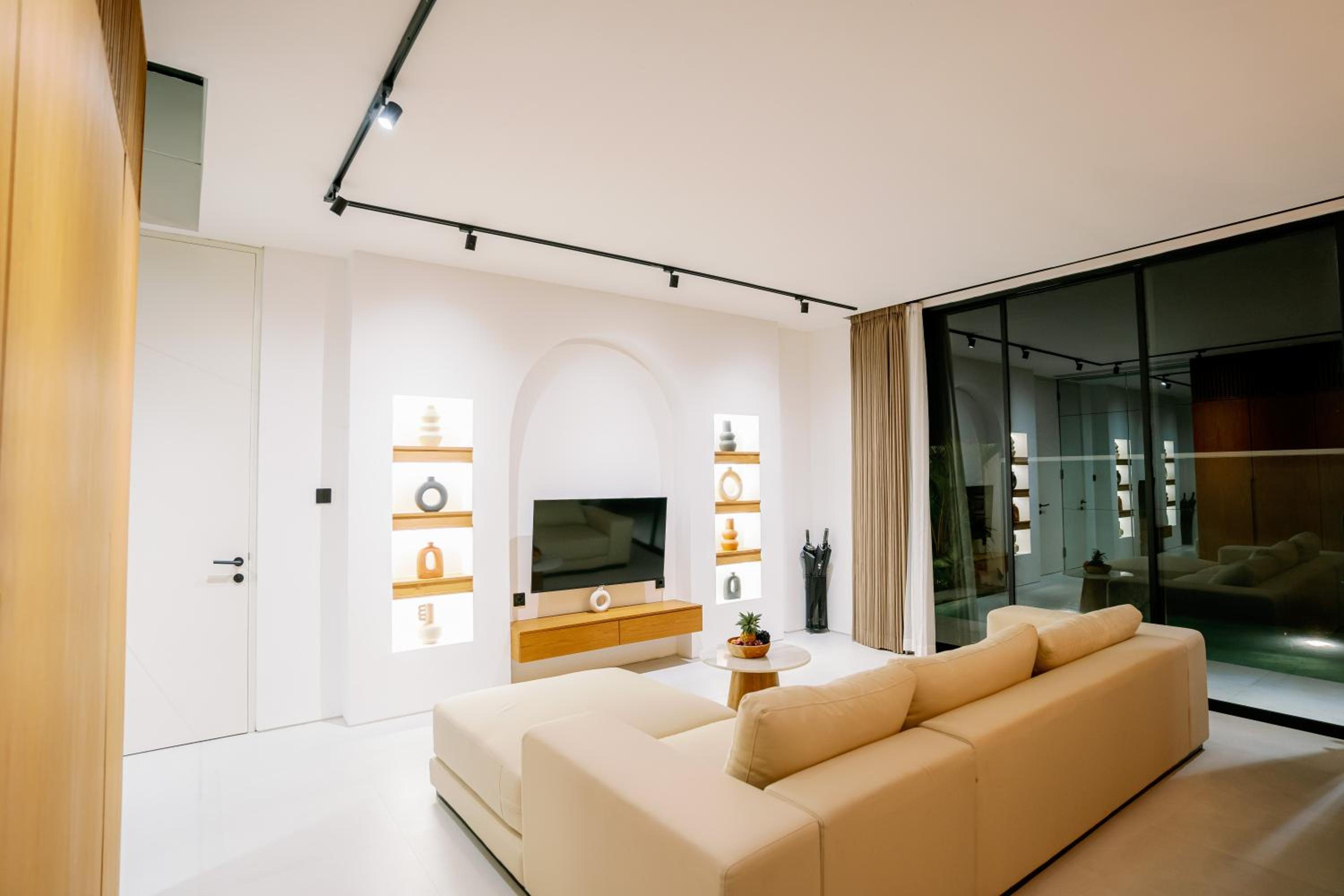 Three-Bedroom Villa - Photo 47