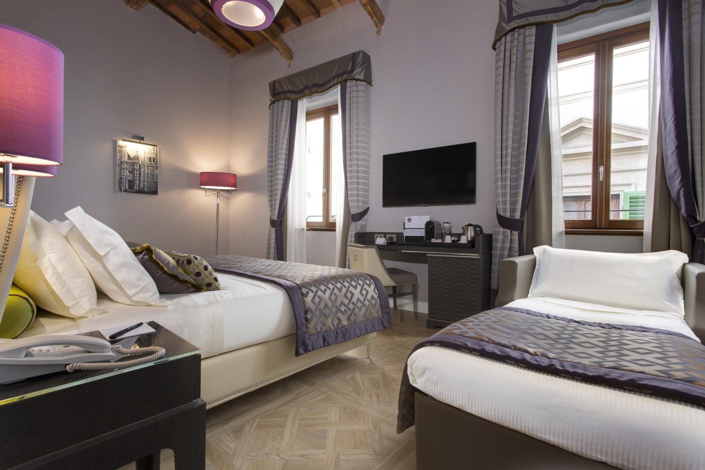Deluxe Triple Room photo 1