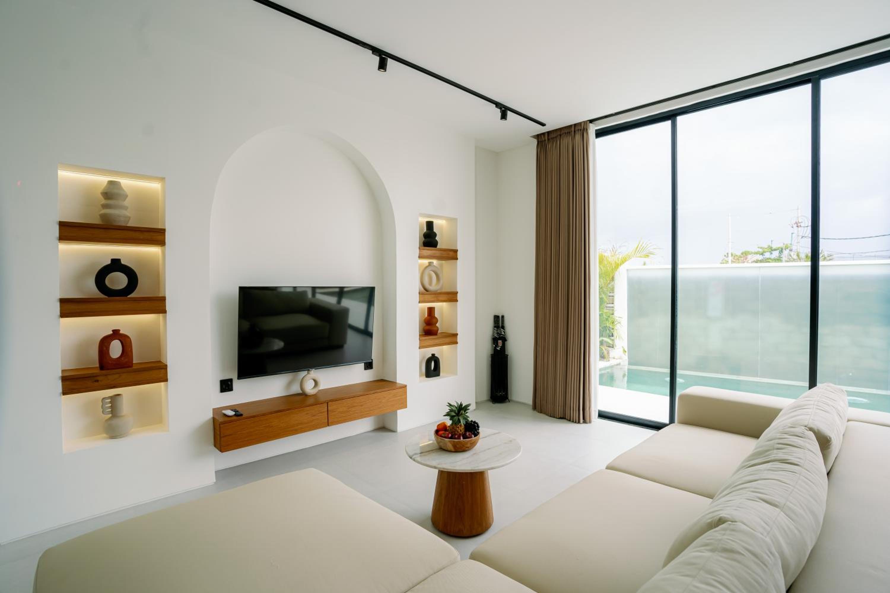 Three-Bedroom Villa - Photo 33
