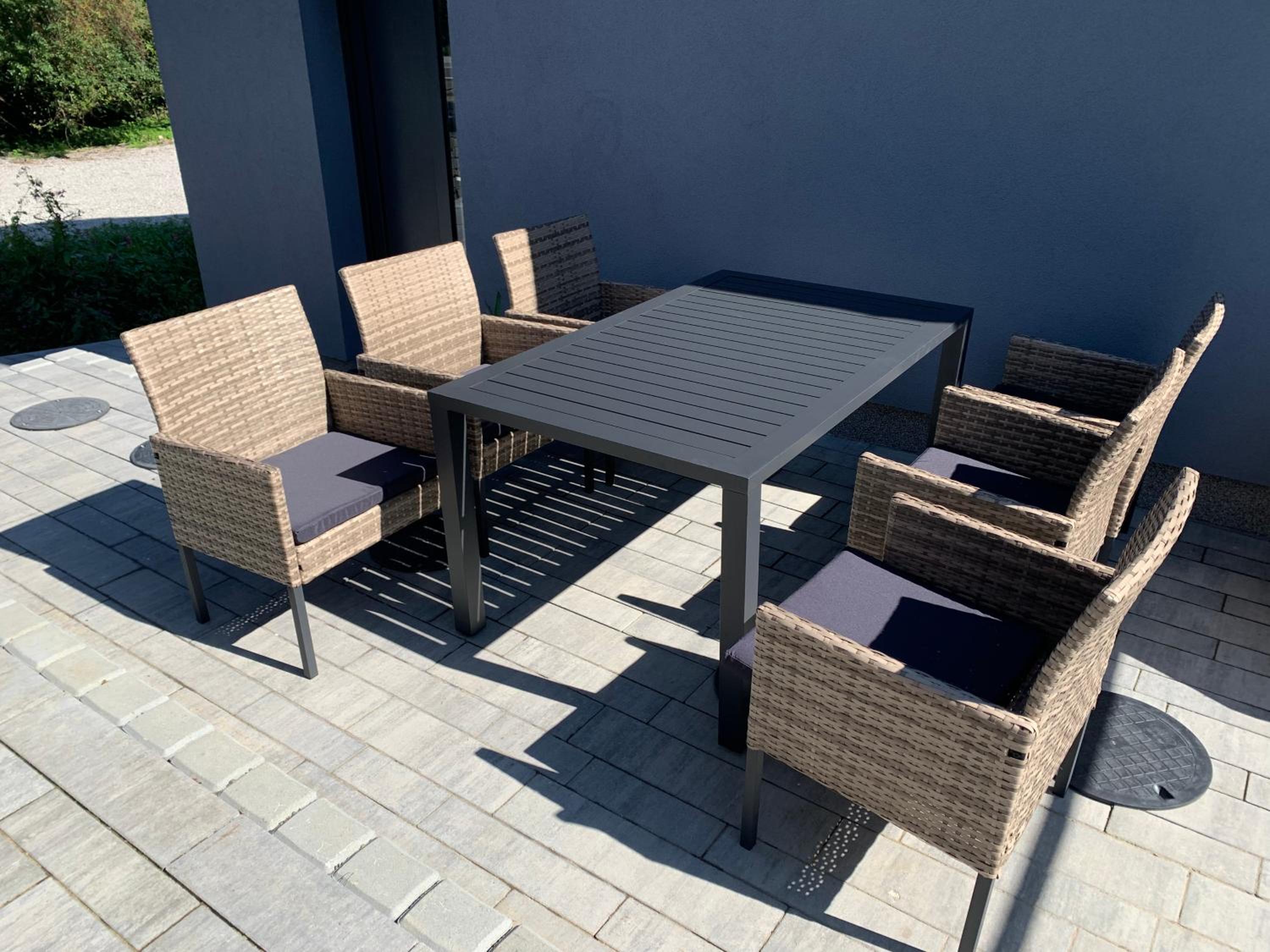 Apartment With Terrace photo 2
