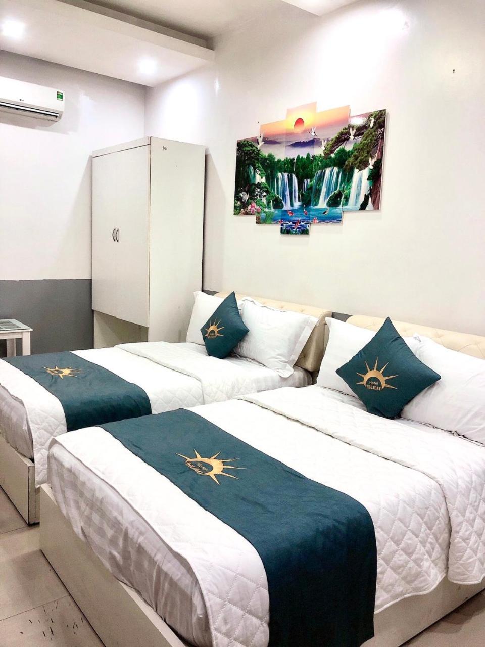 Double Room with Two Double Beds photo 2