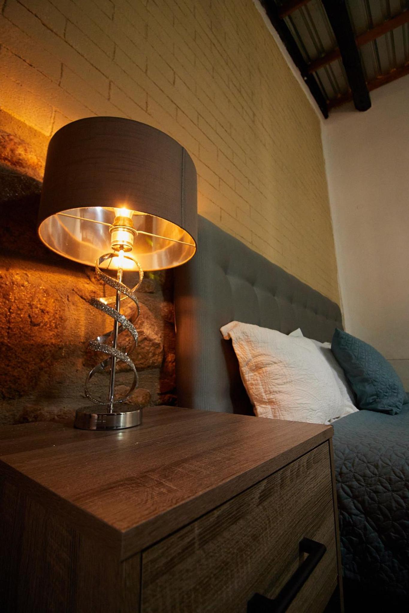 Studio Lit Queen-Size de Luxe