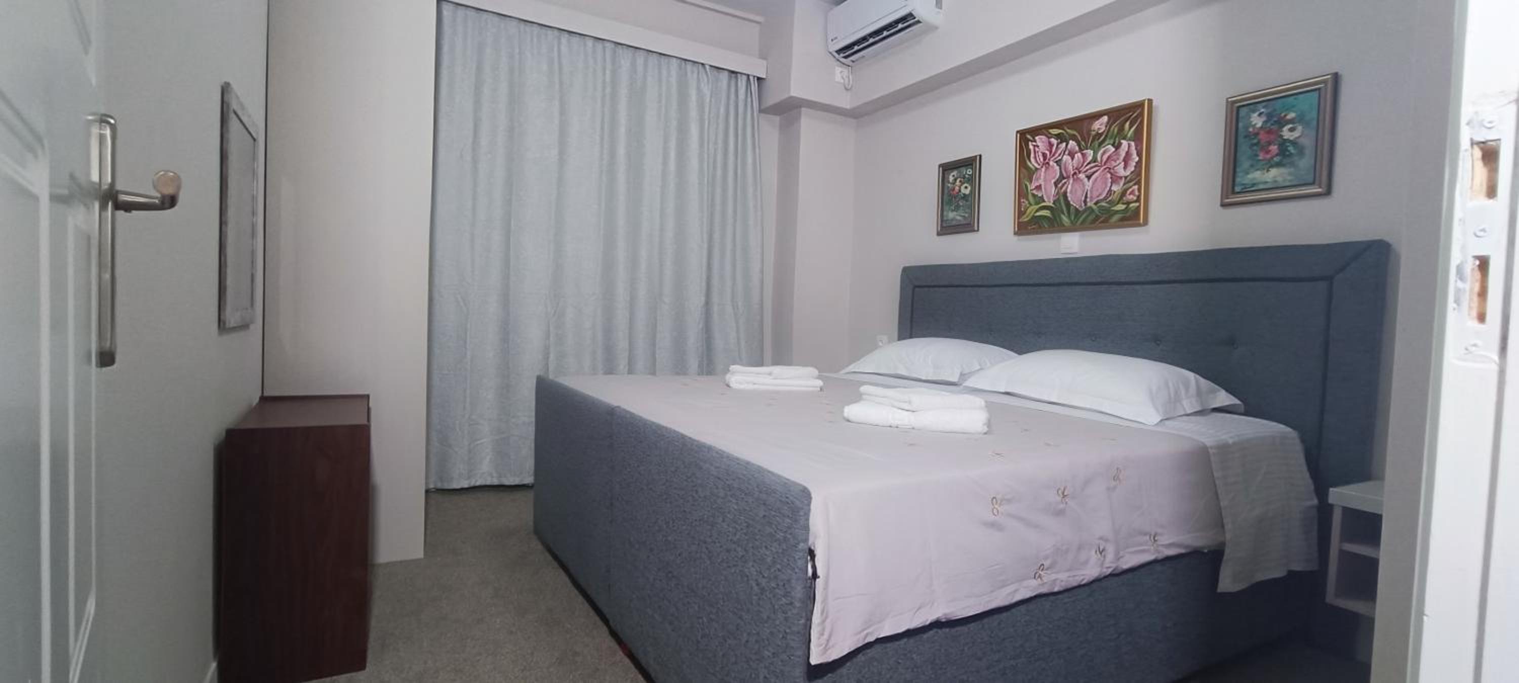 Two-Bedroom Apartment photo 2
