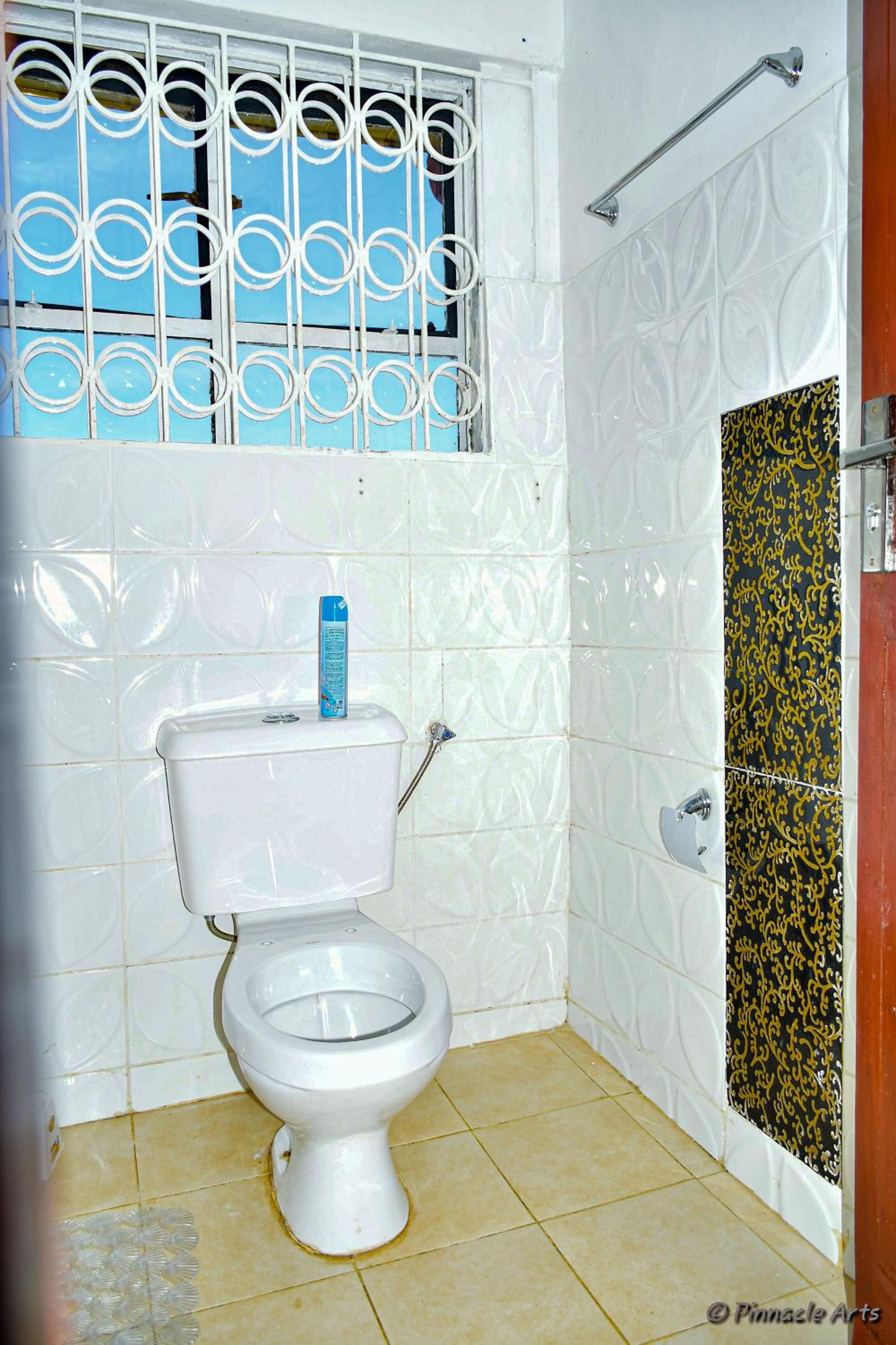 Deluxe Double Room (1 adult + 1 child) photo 2
