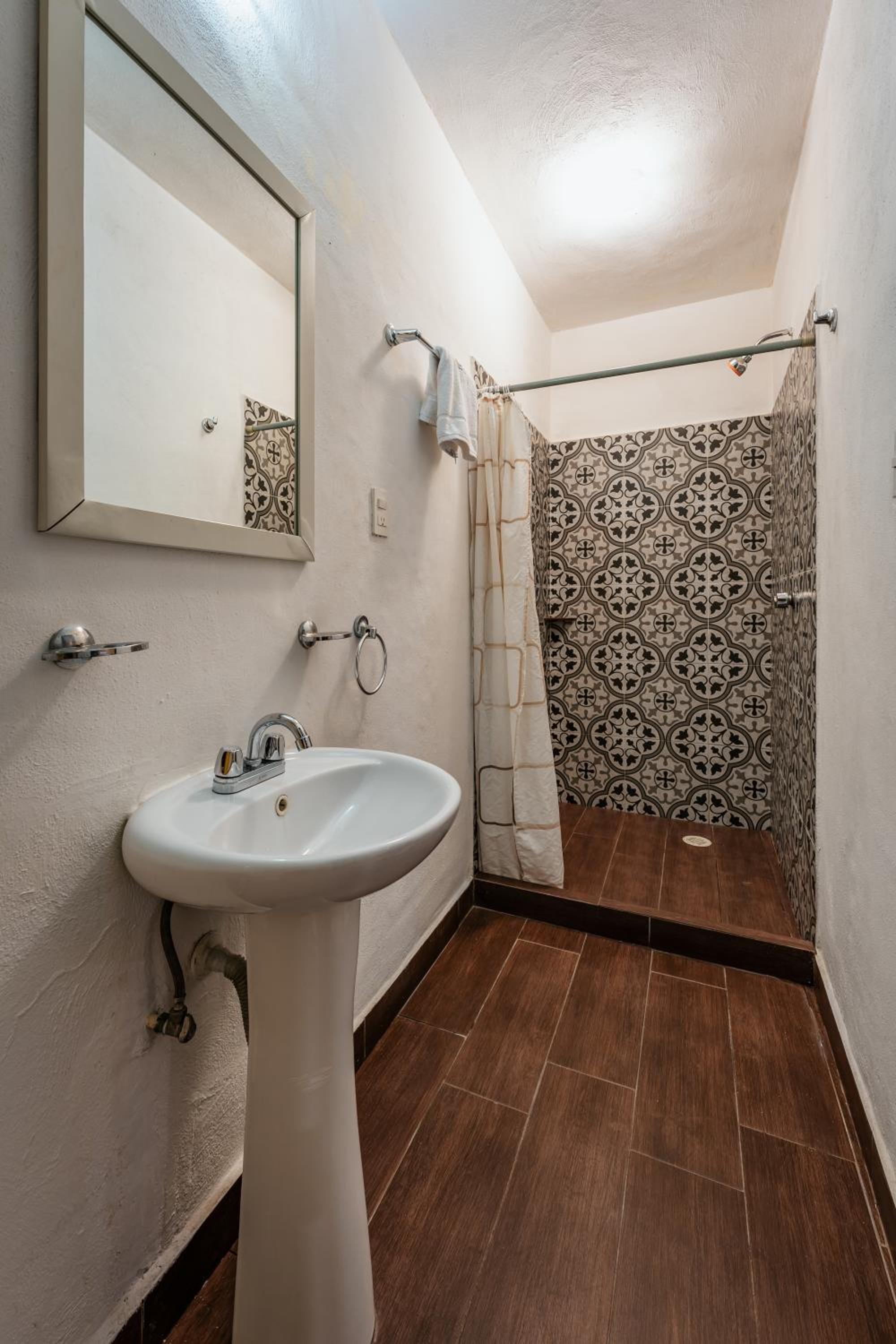 Standard Triple Room photo 2