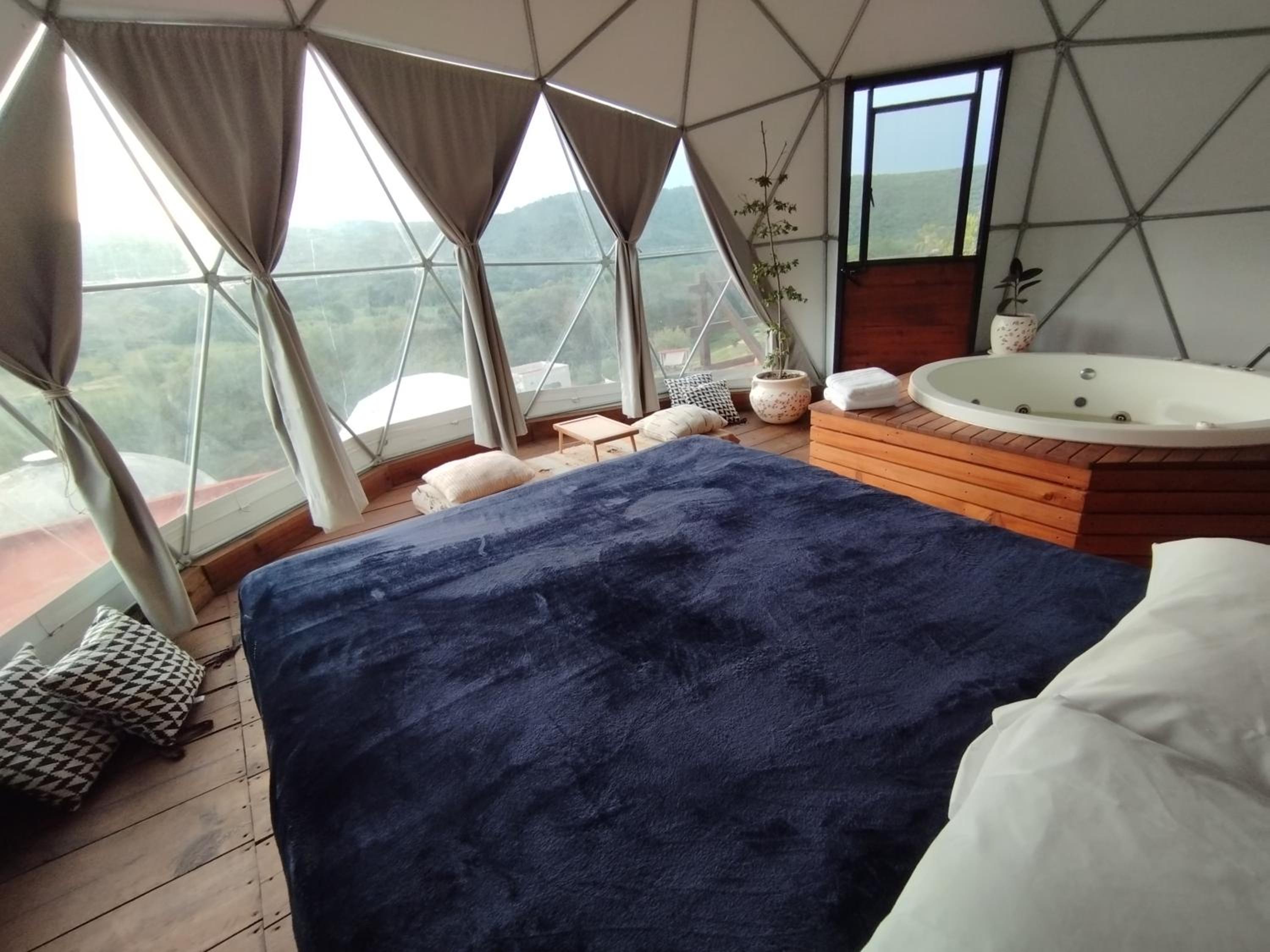Deluxe Double Room with Bath
