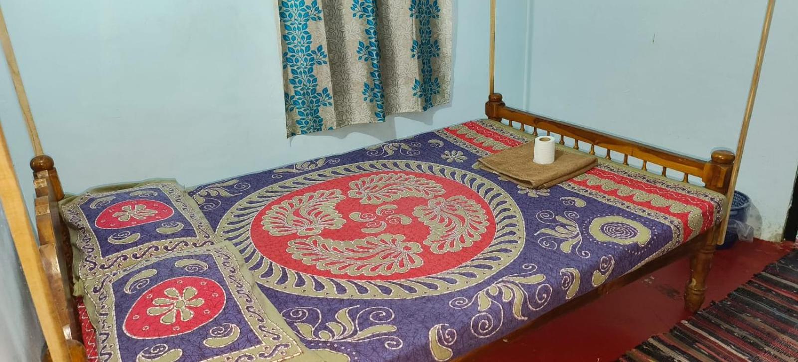 Budget Single Room photo 3