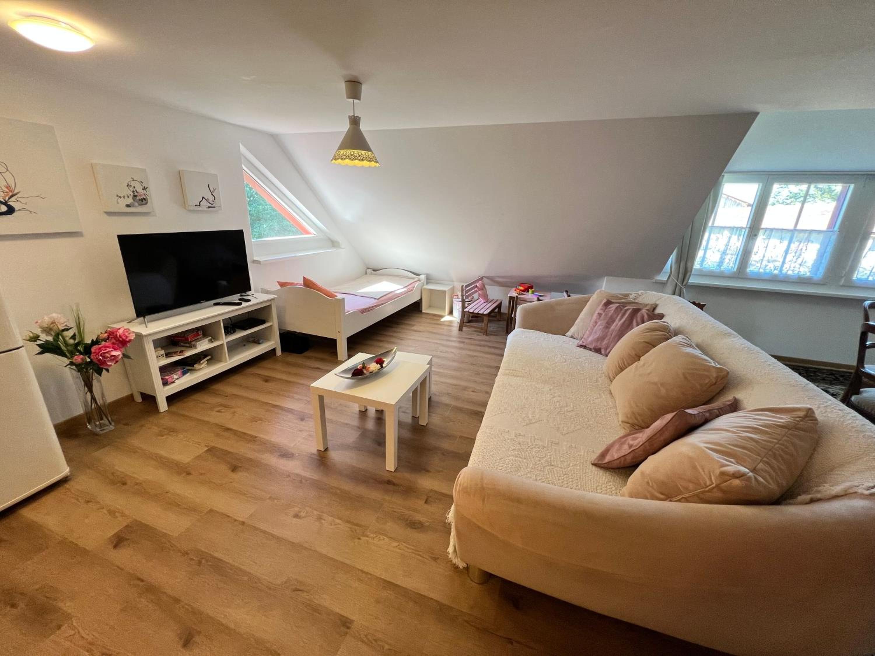 Three-Bedroom Apartment - Photo 39