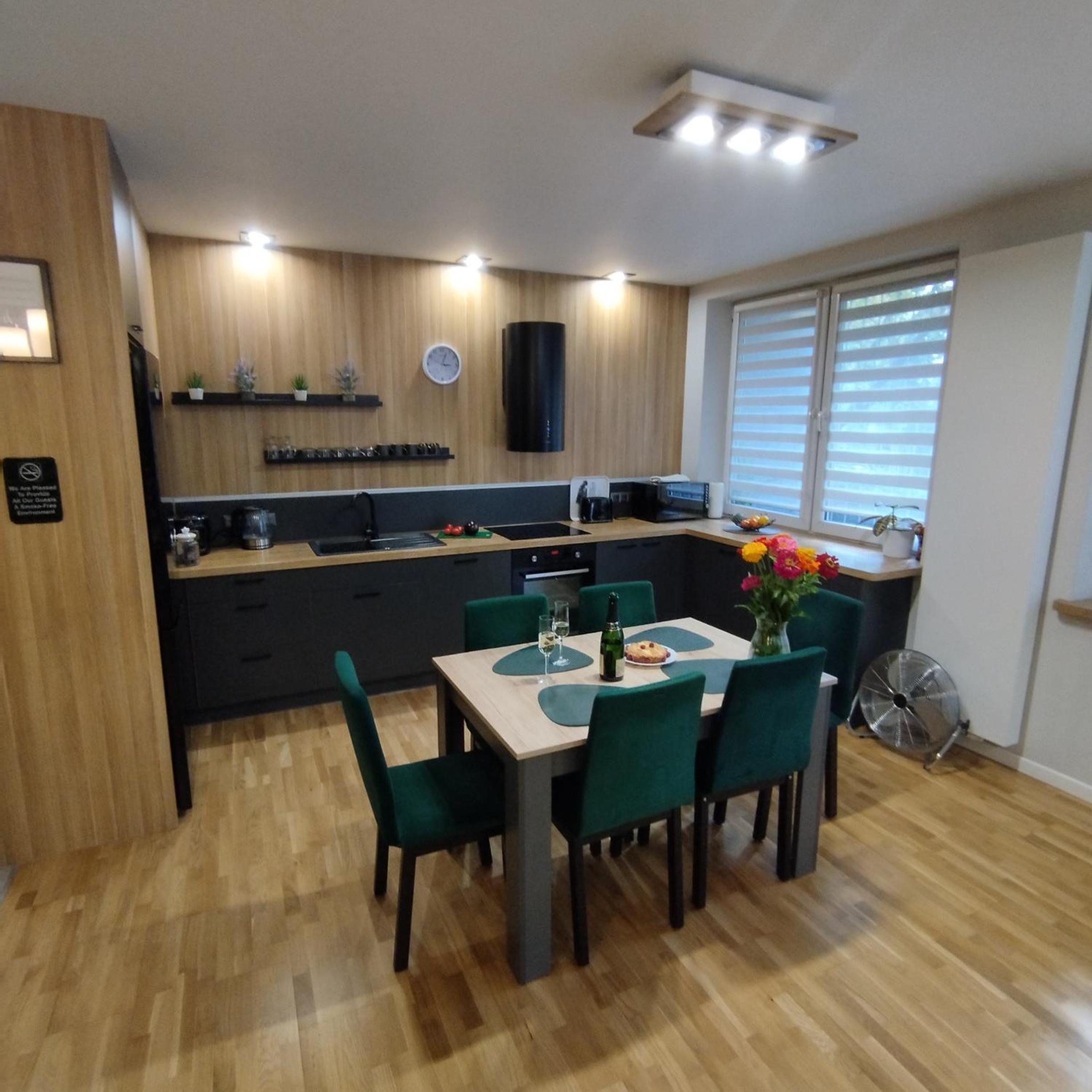 Two-Bedroom Apartment - Photo 18