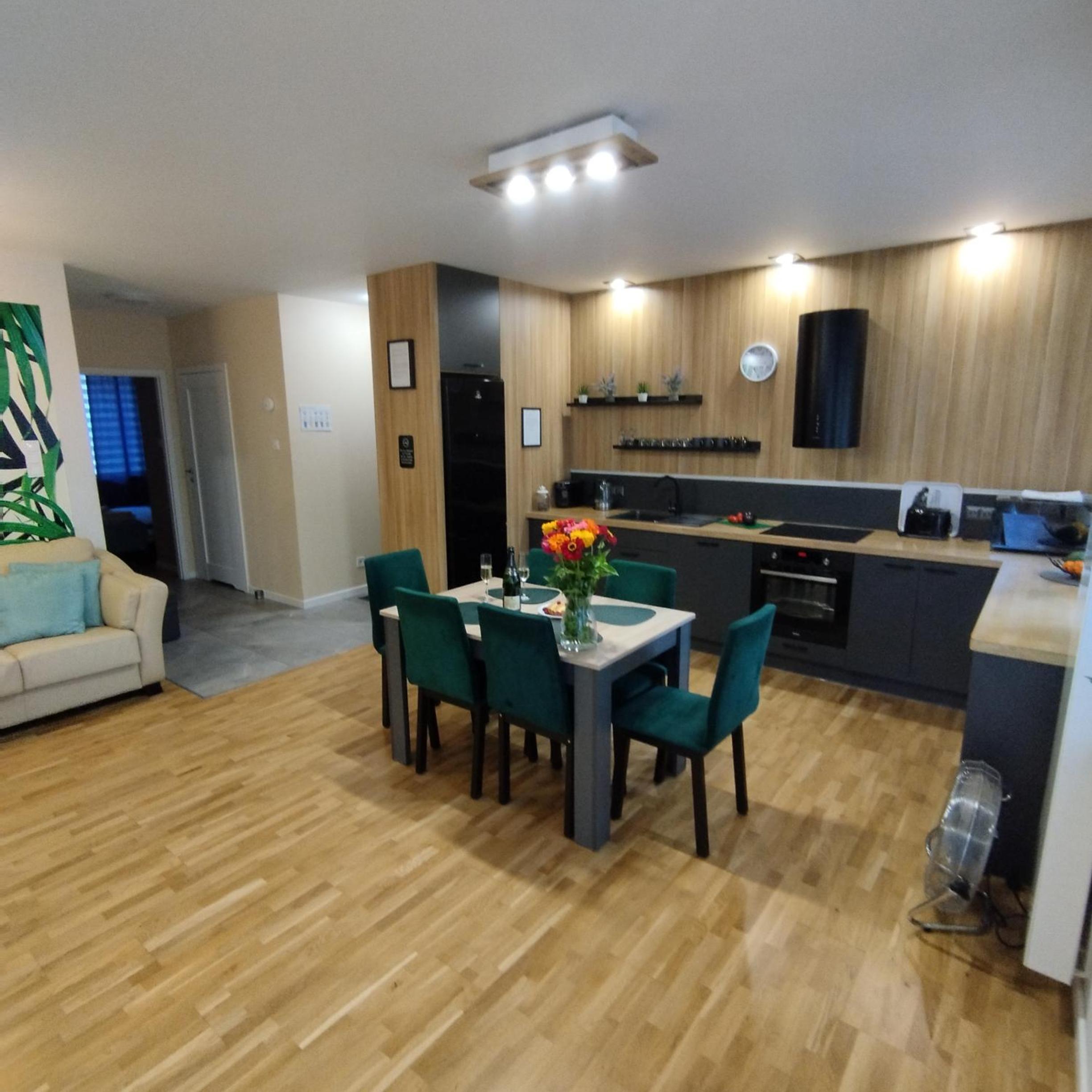 Two-Bedroom Apartment - Photo 19