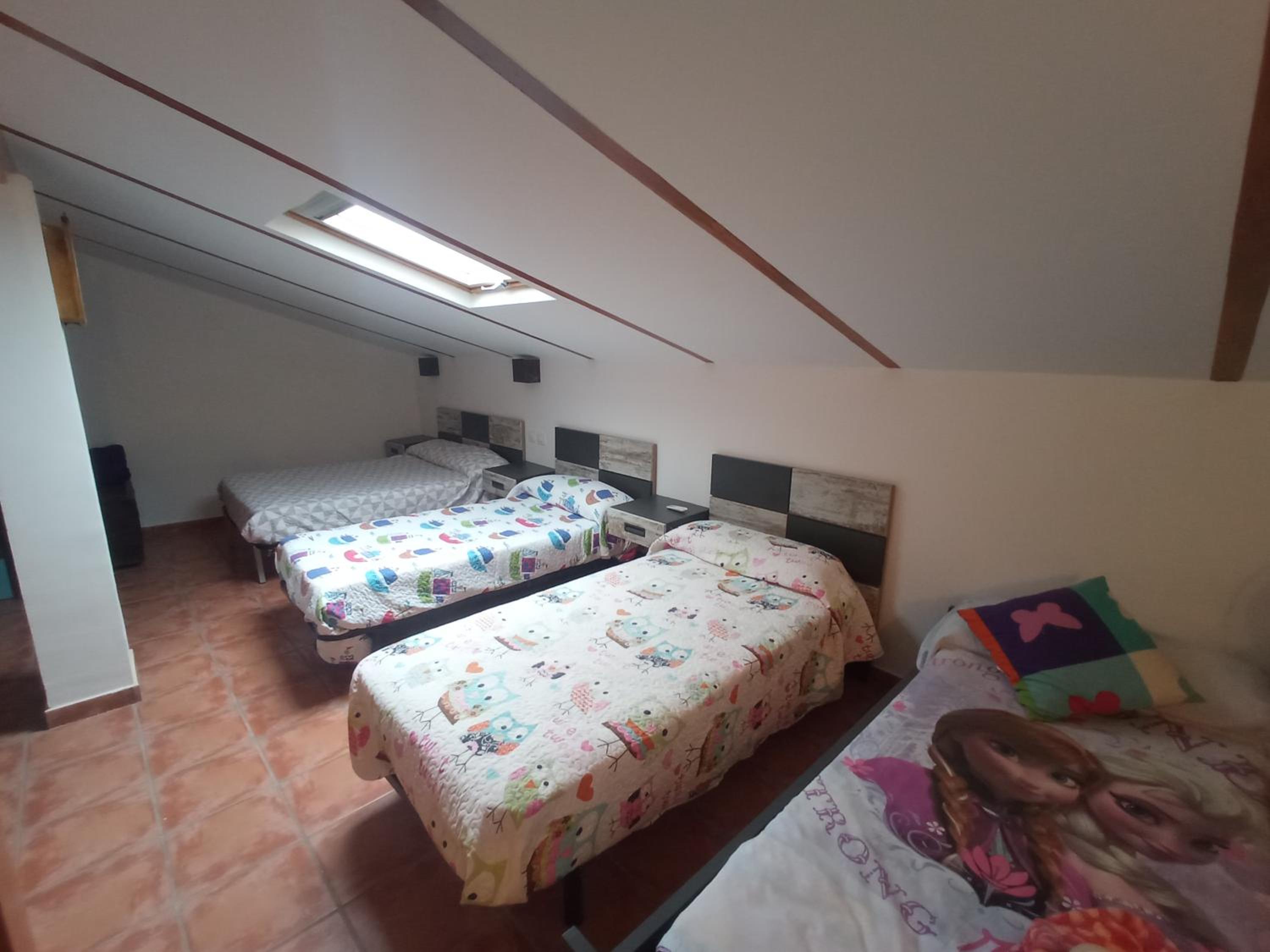 Four-Bedroom House photo 2
