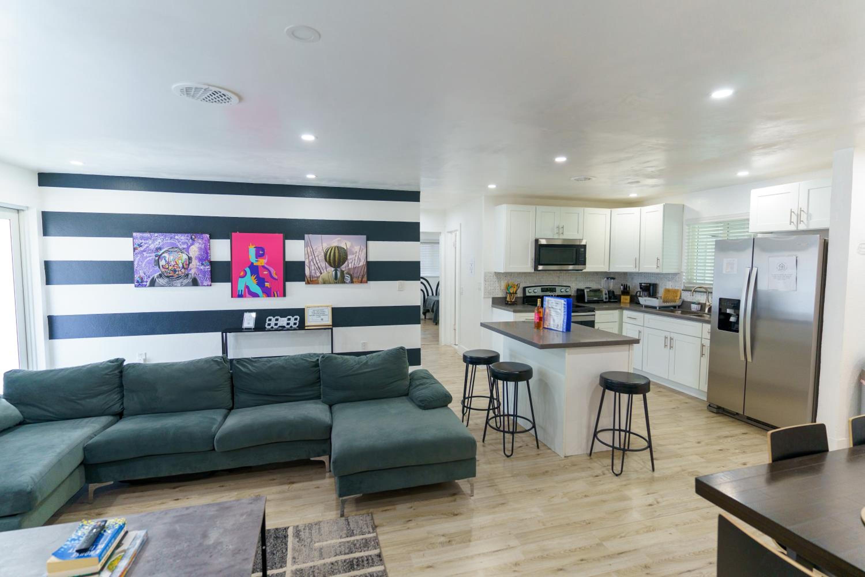 Four-Bedroom House photo 1