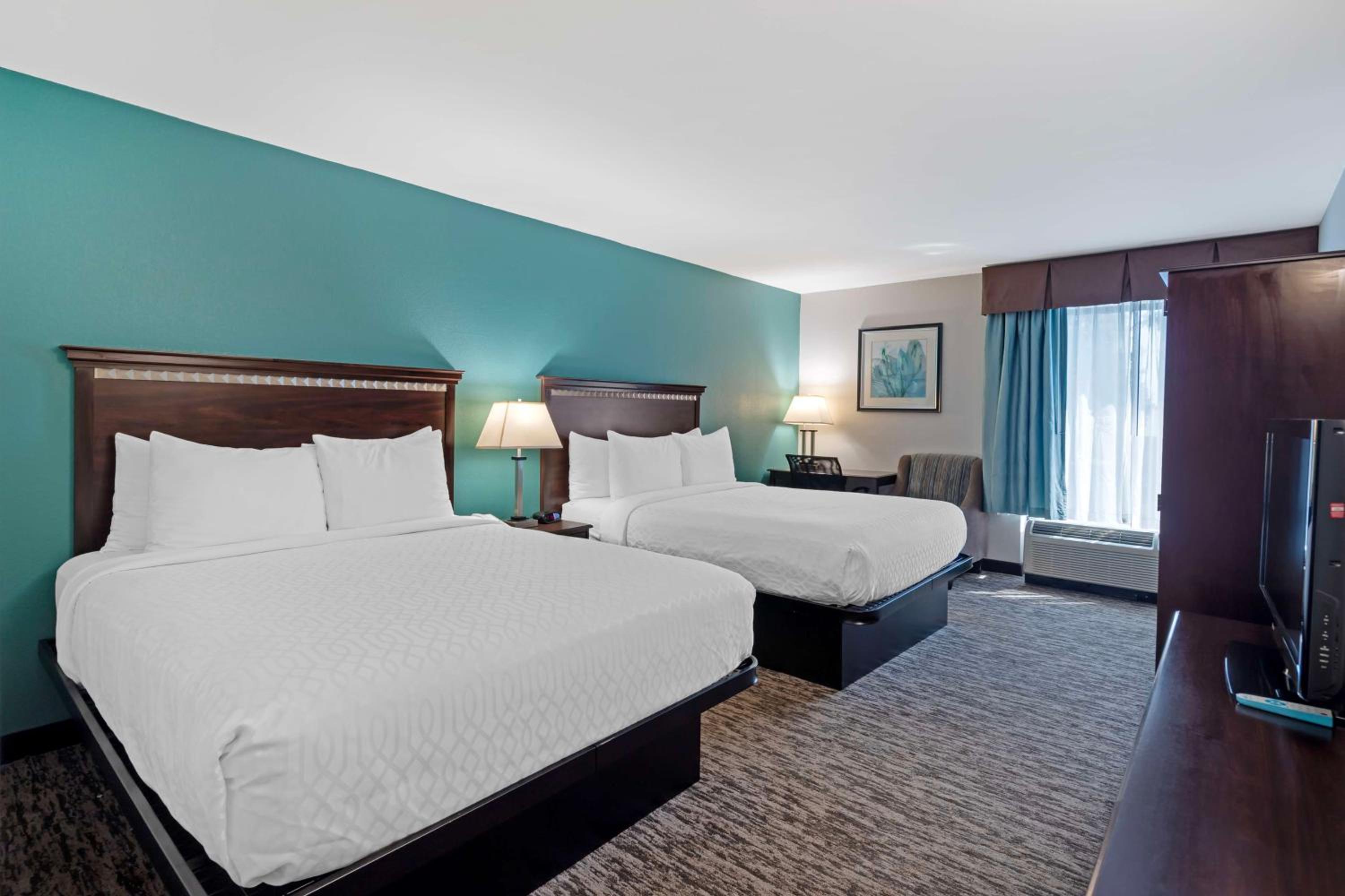 Double Room with Two Double Beds - Non-Smoking - Photo 6