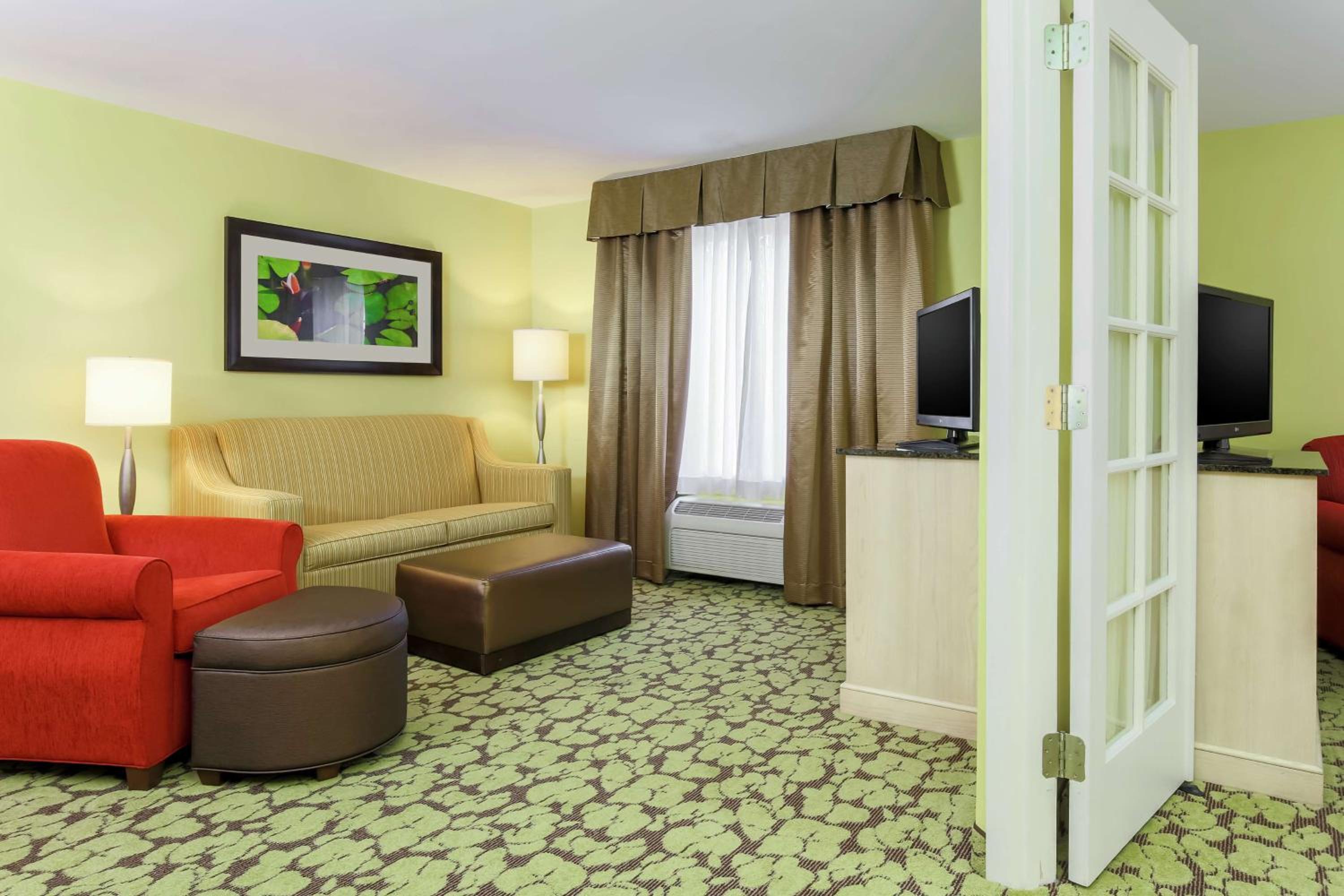 Executive King Room - Photo 3