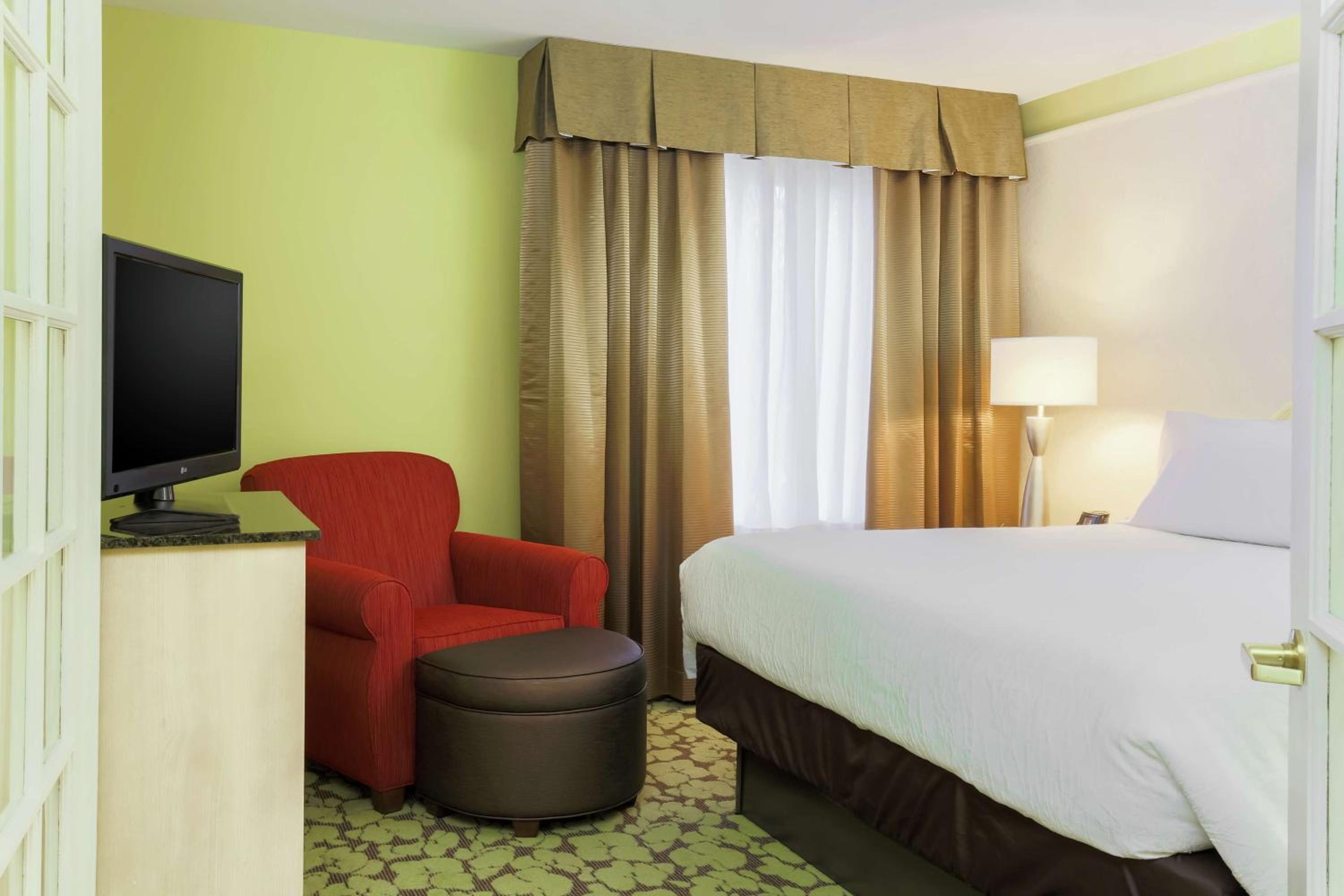 Executive King Room - Photo 5